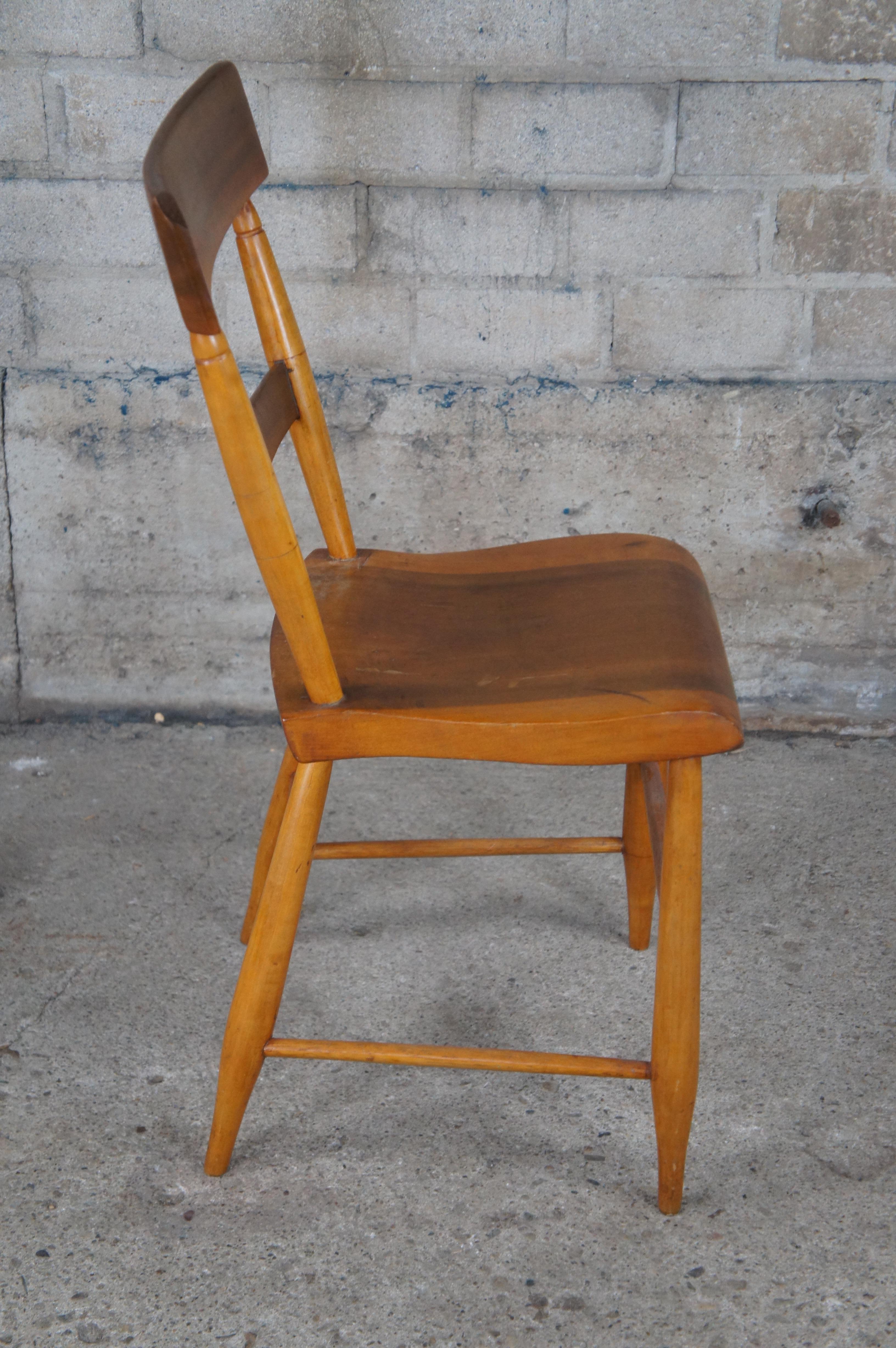 20th Century Antique American Country Solid Maple Plank Seat Side Accent Chair For Sale