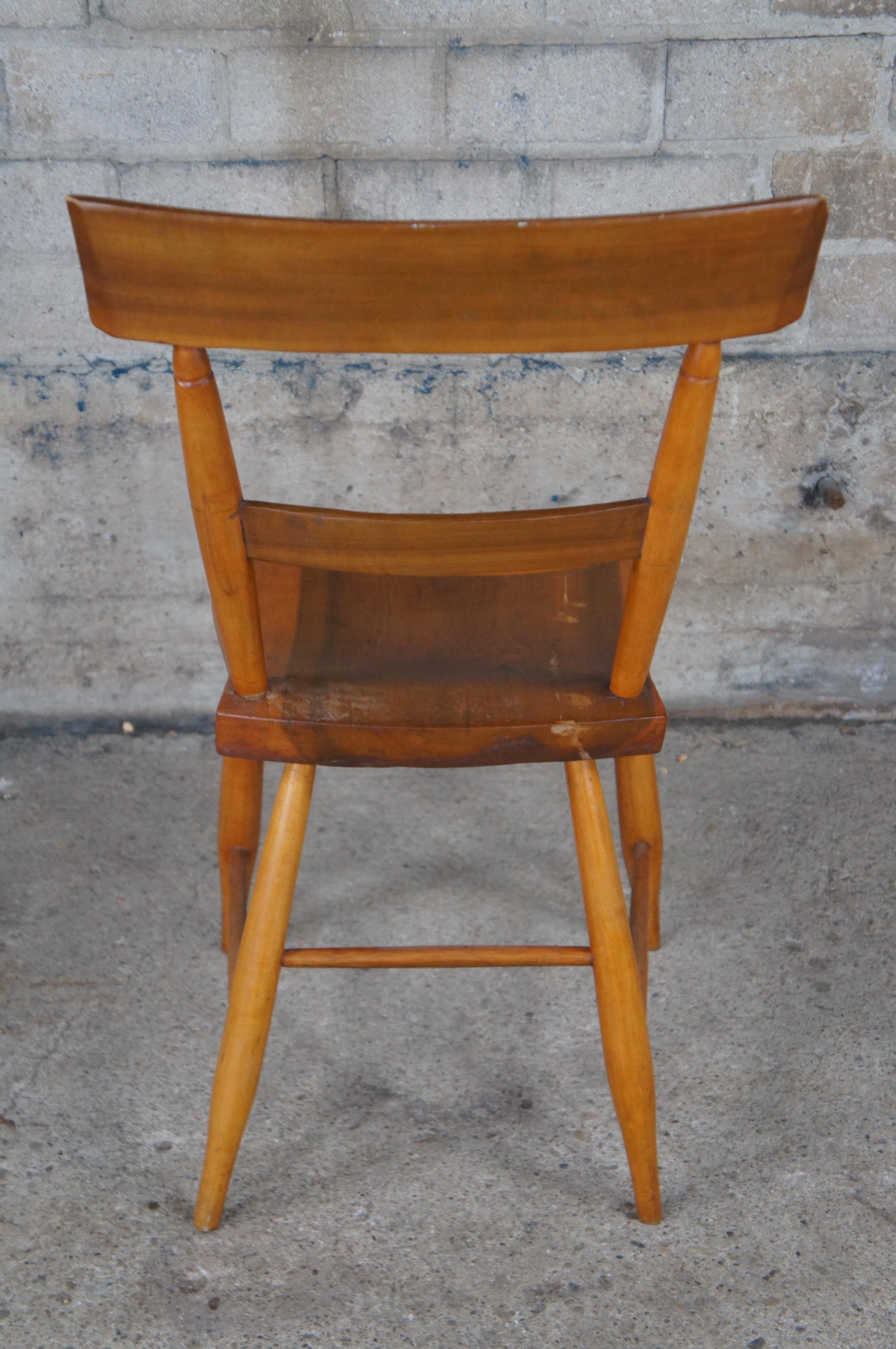 Antique American Country Solid Maple Plank Seat Side Accent Chair For Sale 1