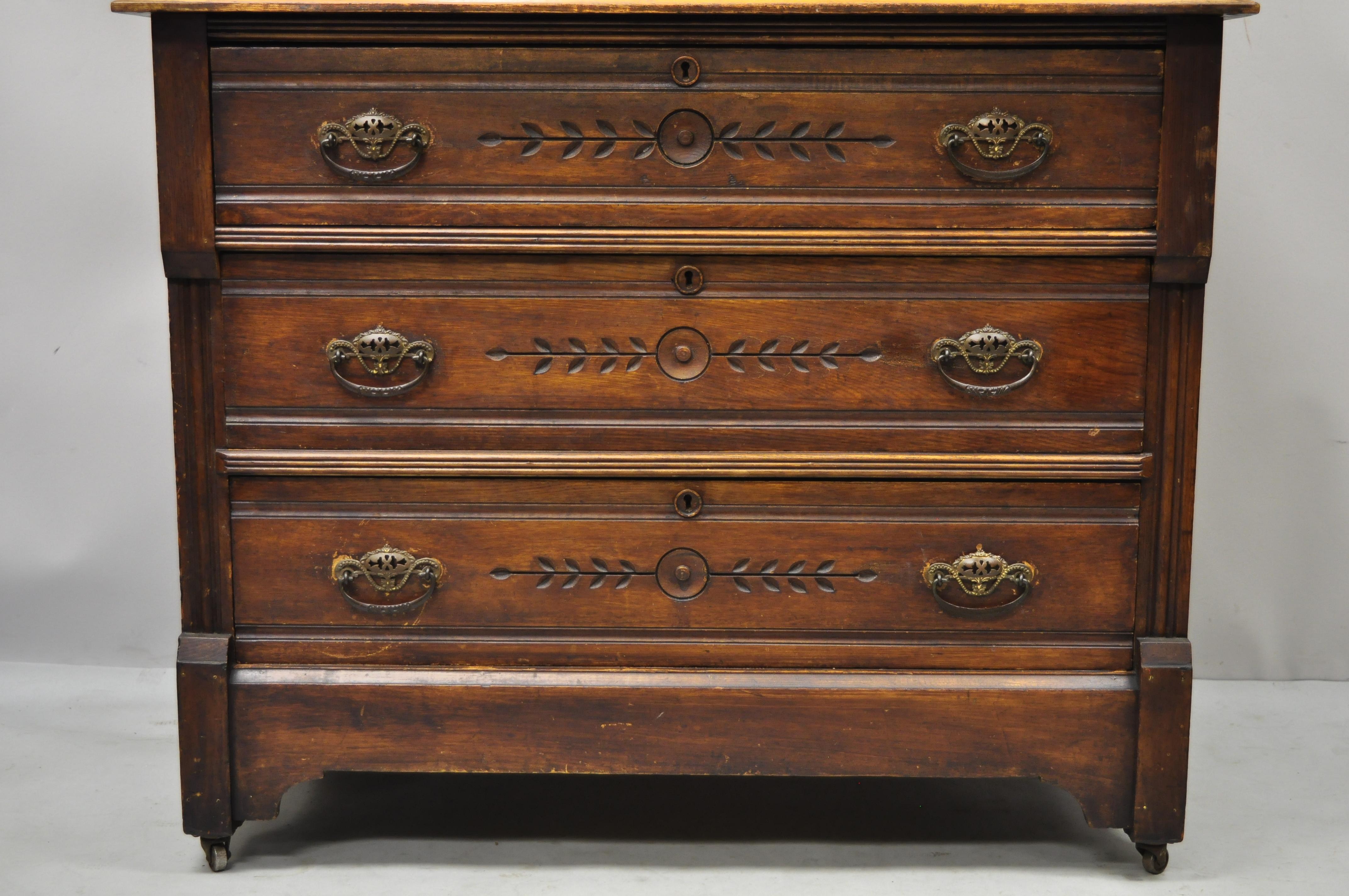 Antique American Eastlake Victorian Walnut 3 Drawer Dresser Chest with Mirror In Good Condition In Philadelphia, PA