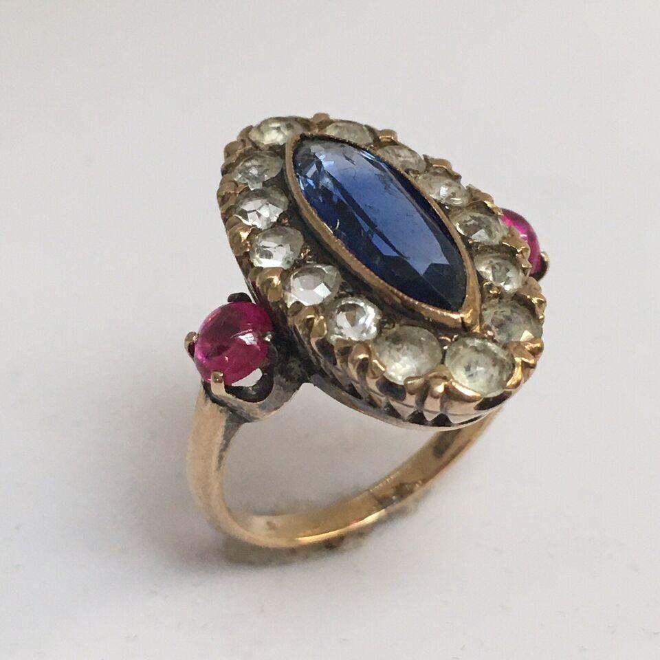 Marquise Cut Antique American Edwardian era 14k Gold 1900s MultiColor Natural Sapphire Ring For Sale