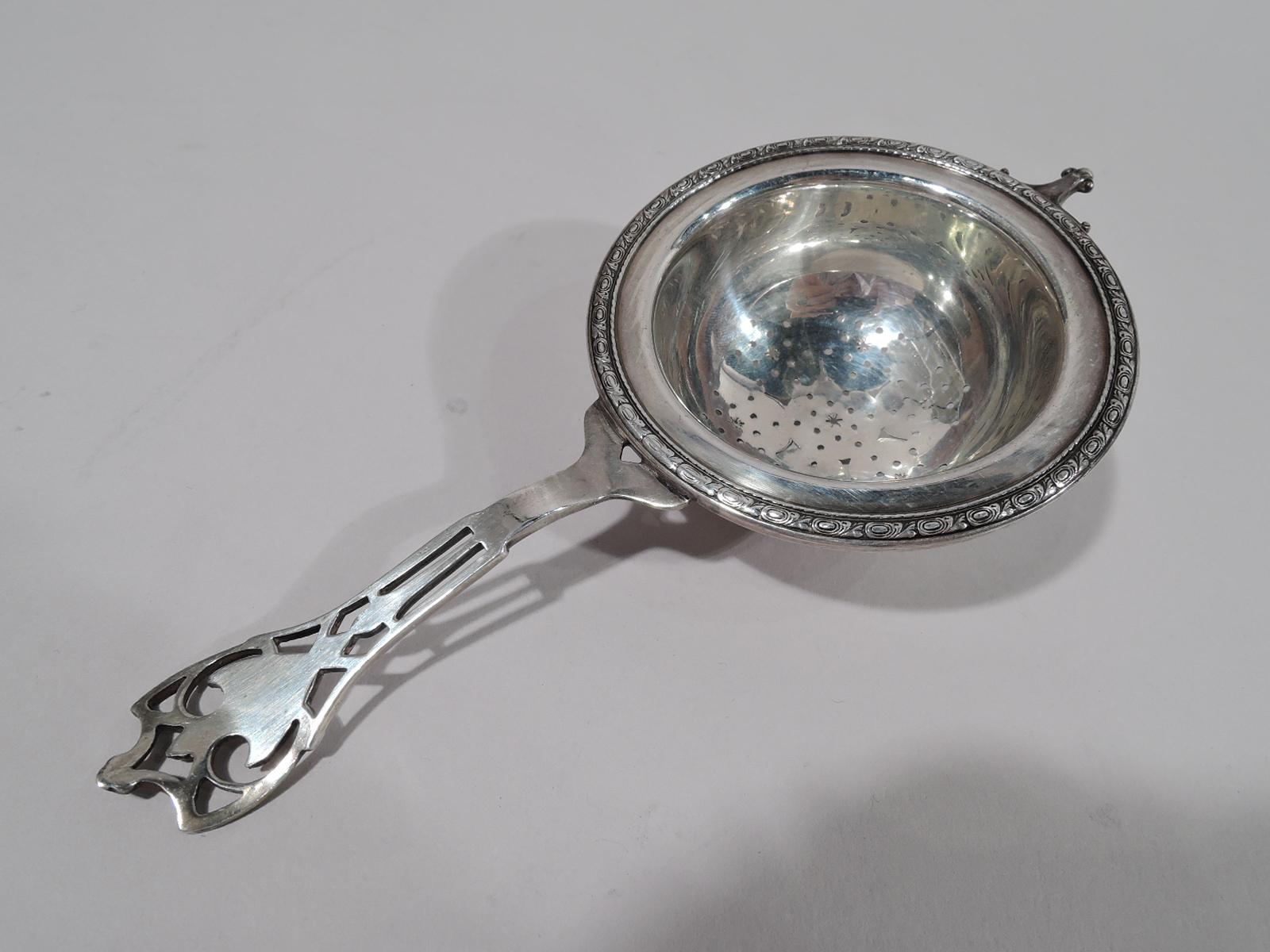 Antique American Edwardian Sterling Silver Tea Strainer In Good Condition In New York, NY