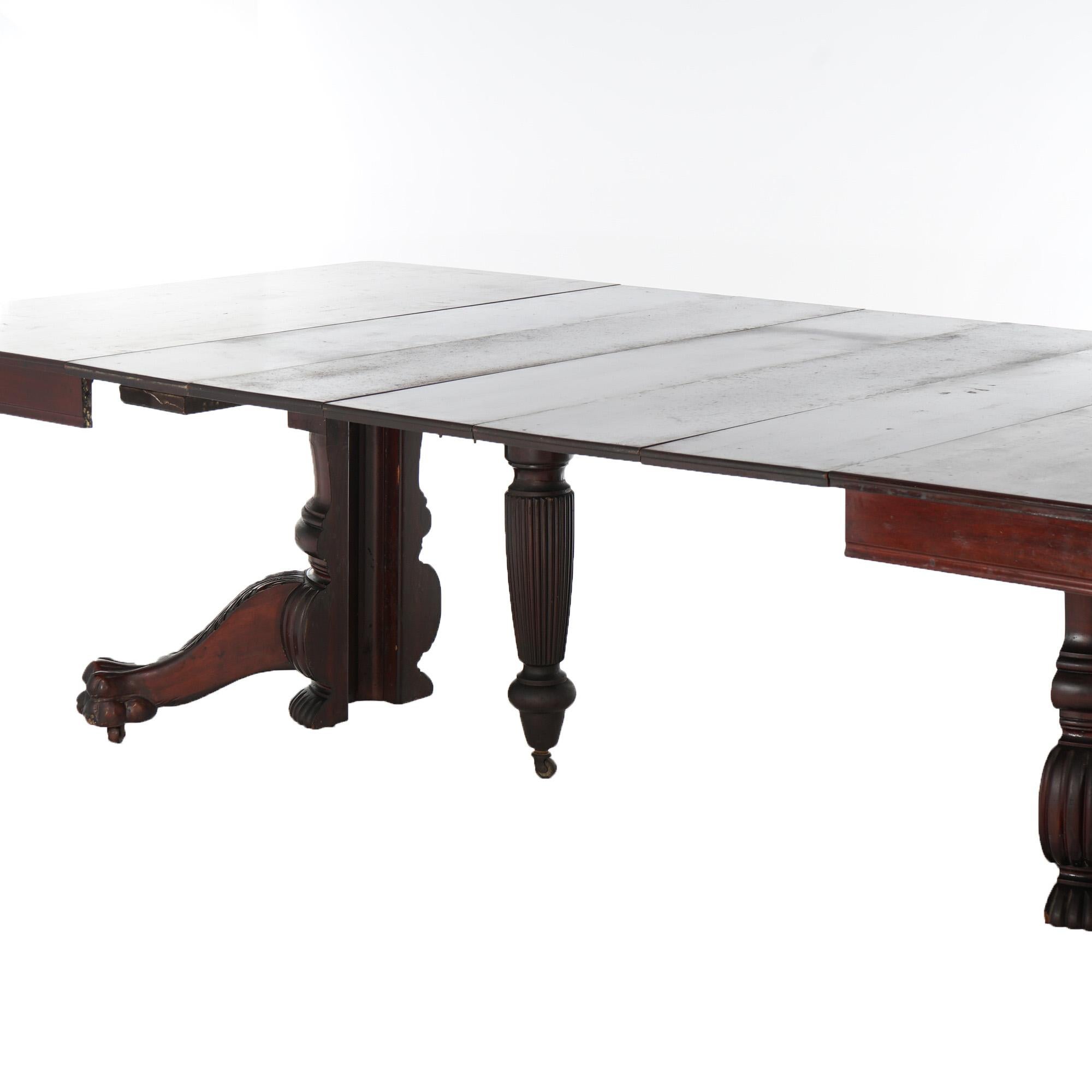 Ancienne table de banquet Empire américain en acajou sculpté et six  Feuilles c1880 en vente 8
