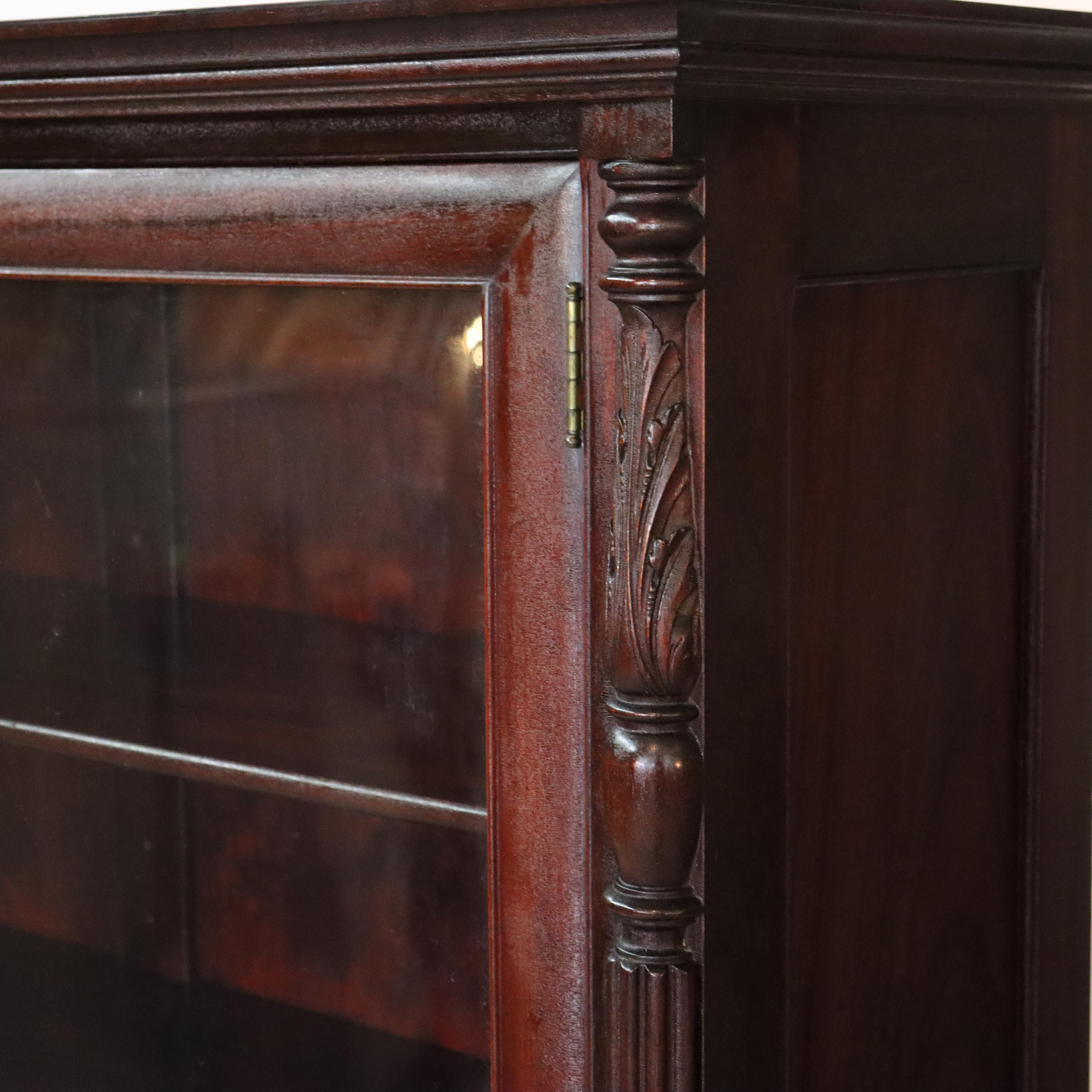 Antiguo Imperio Americano Librería de caoba tallada de doble puerta Principios del siglo XX
Medidas - 52,75