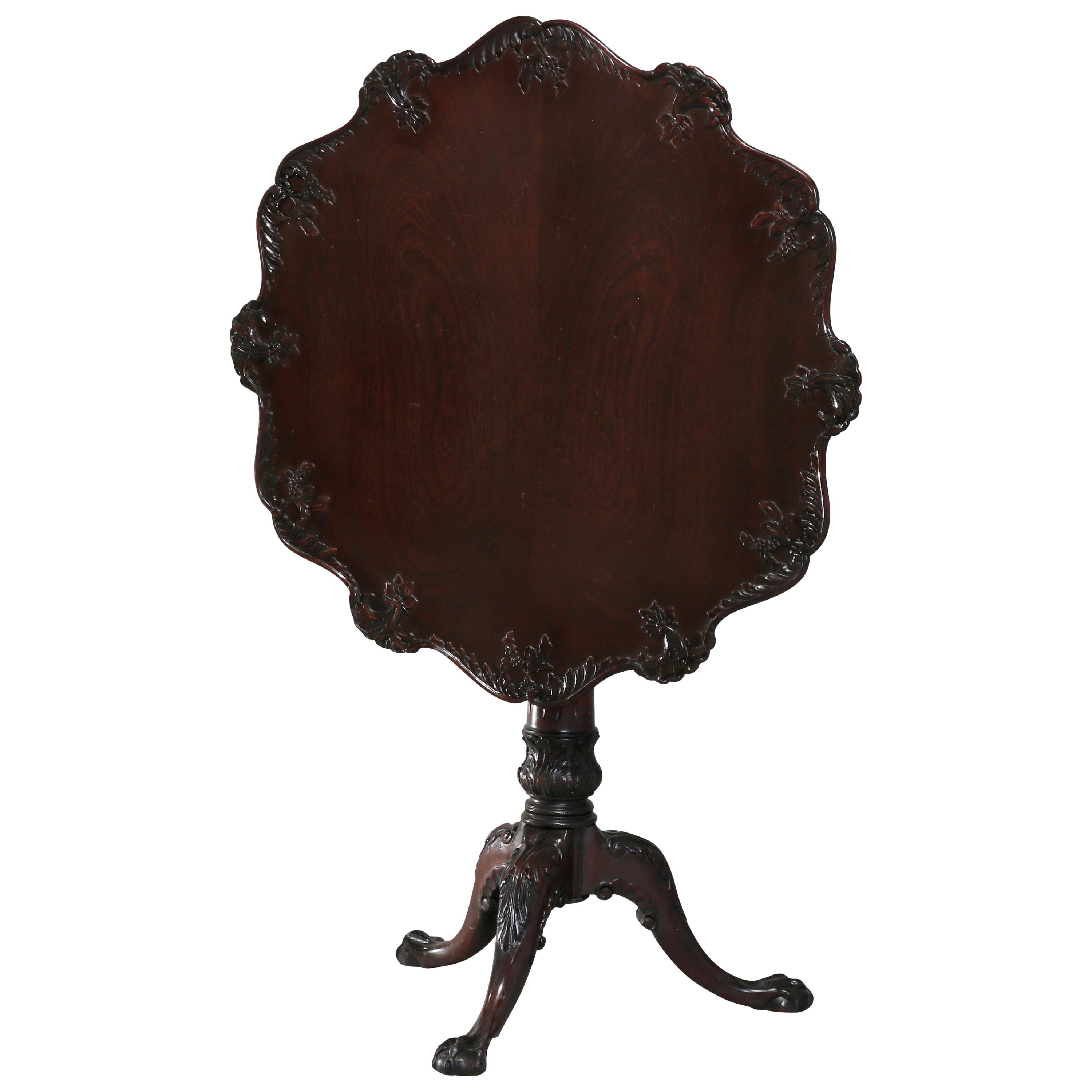 Antique American Empire Carved Mahogany Pie Crust Tilt-Top Table, 19th Century