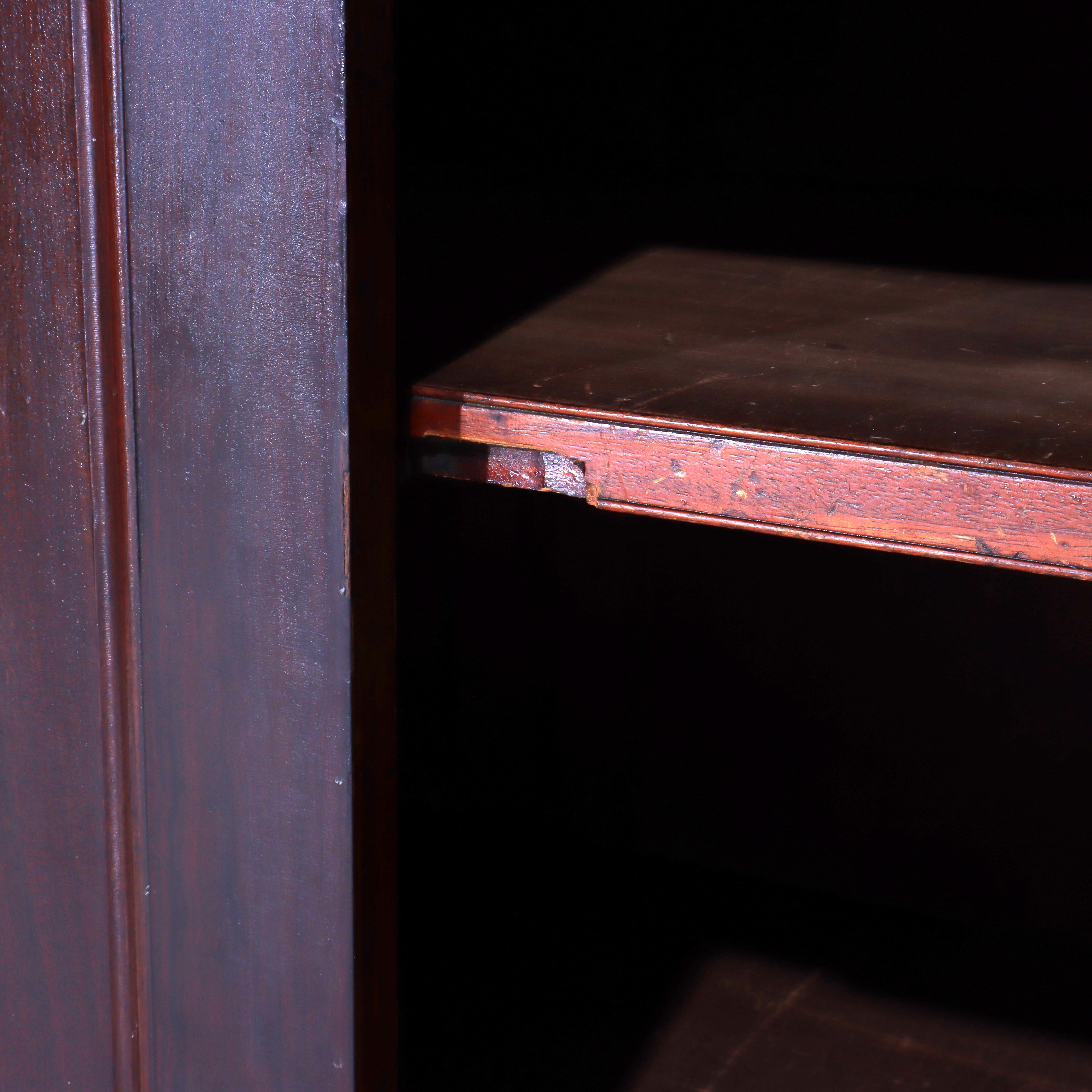 Antiker amerikanischer Empire-Schreibtisch aus Mahagoni mit klassischer Flamme, um 1840 im Angebot 10