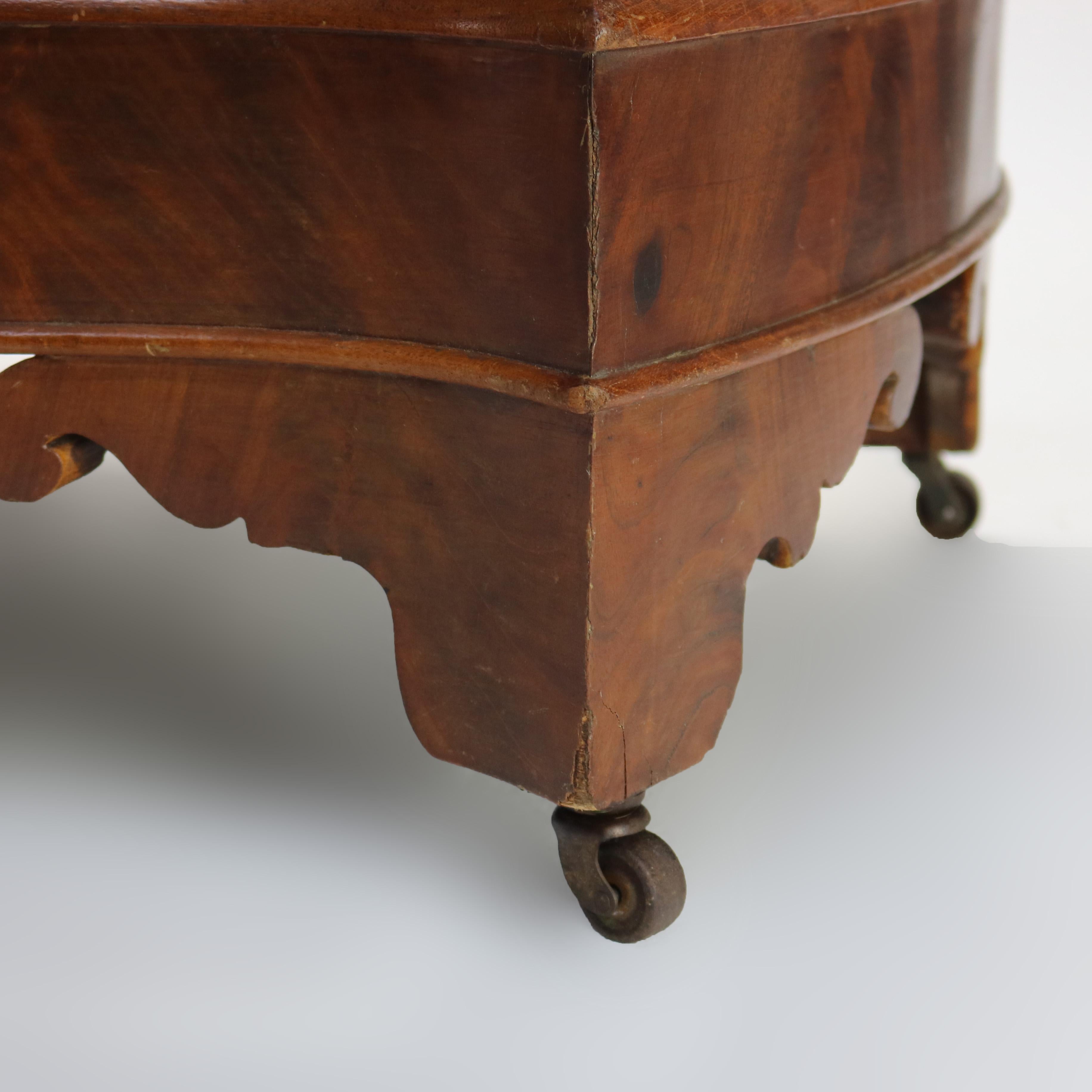Antiguo taburete de pie de caoba clásico imperio americano C1840 en Bueno estado para la venta en Big Flats, NY