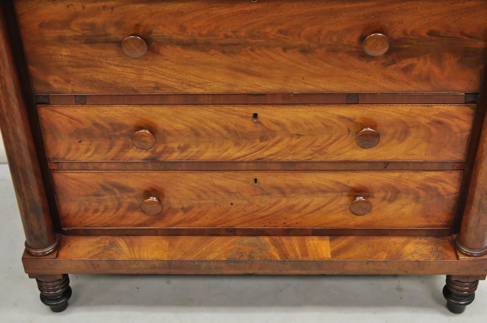 Antique American Empire Crotch Mahogany 5 Drawer Highboy Tall Chest Dresser In Good Condition In Philadelphia, PA