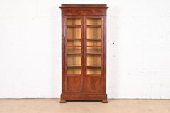 Antigua librería doble con frente de cristal de caoba Imperio Americano, Circa 1880s