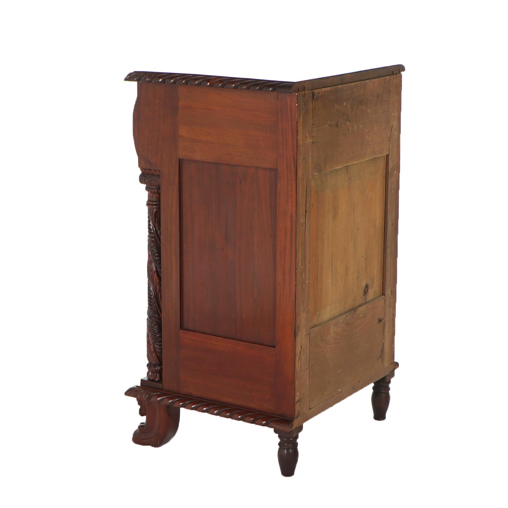 Antica mezza commode americana in mogano a fiamma impero con bordi a gran fuoco del 1840 ca. in vendita 6