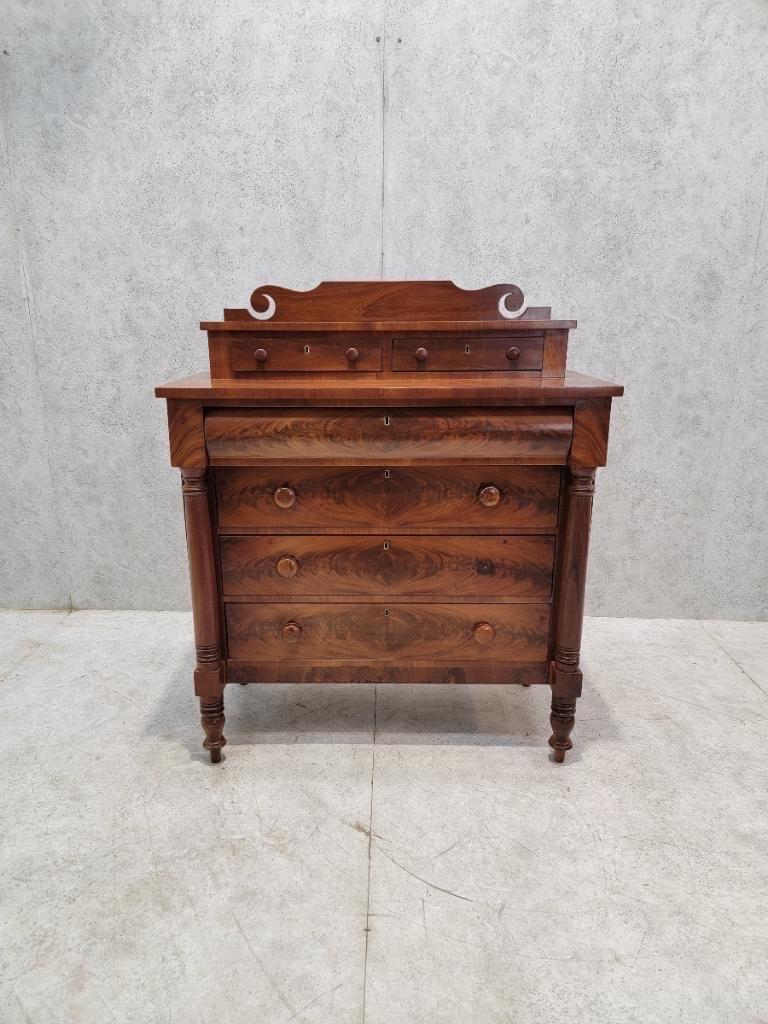 Antique American Empire Flame Mahogany Step Back Chest of Drawers For Sale 2