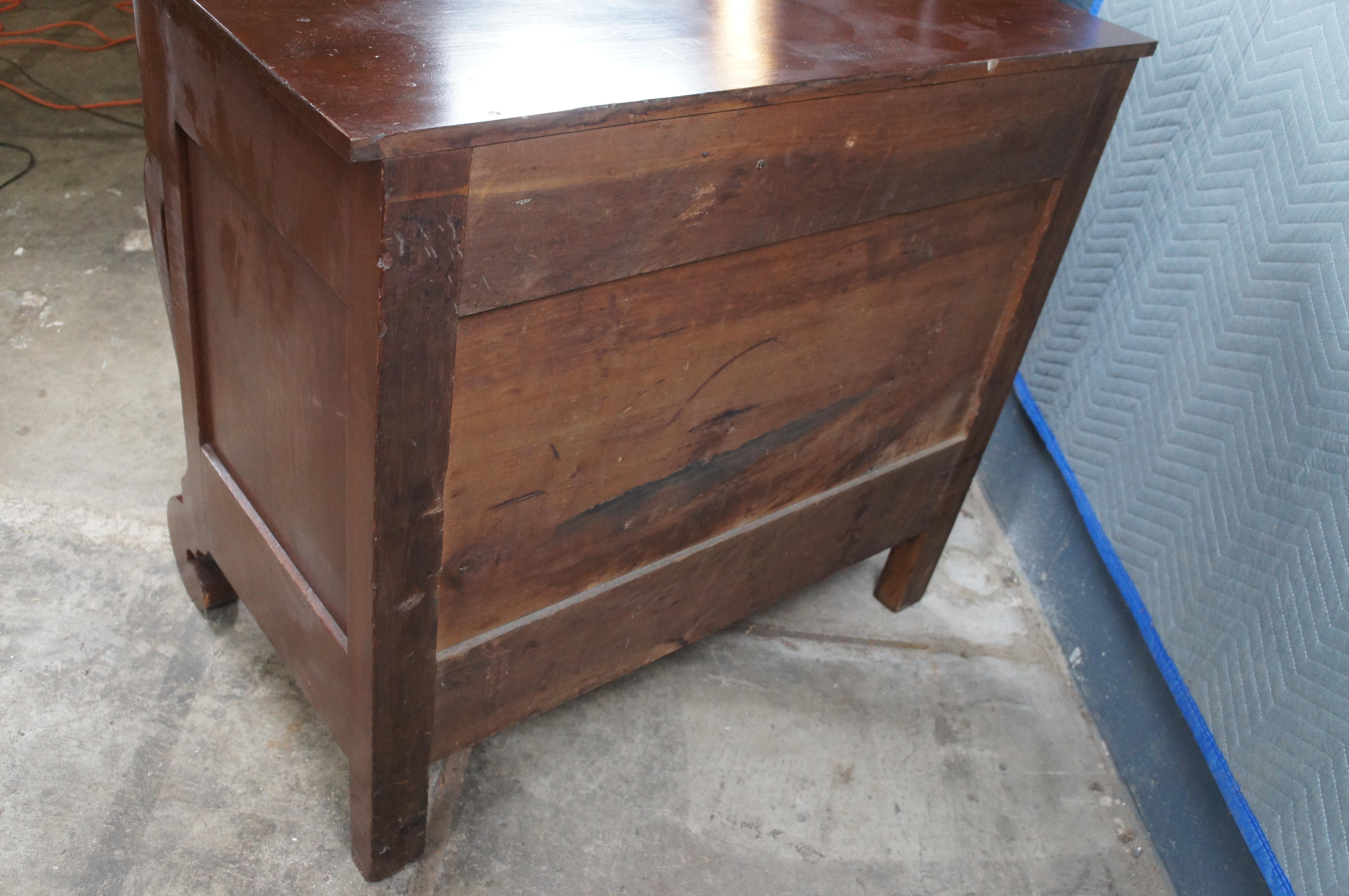 Ancienne commode en acajou Empire Flame Tallboy Commode à tiroirs 42