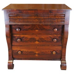 Ancienne commode à tiroirs en acajou flammé Empire Antiques