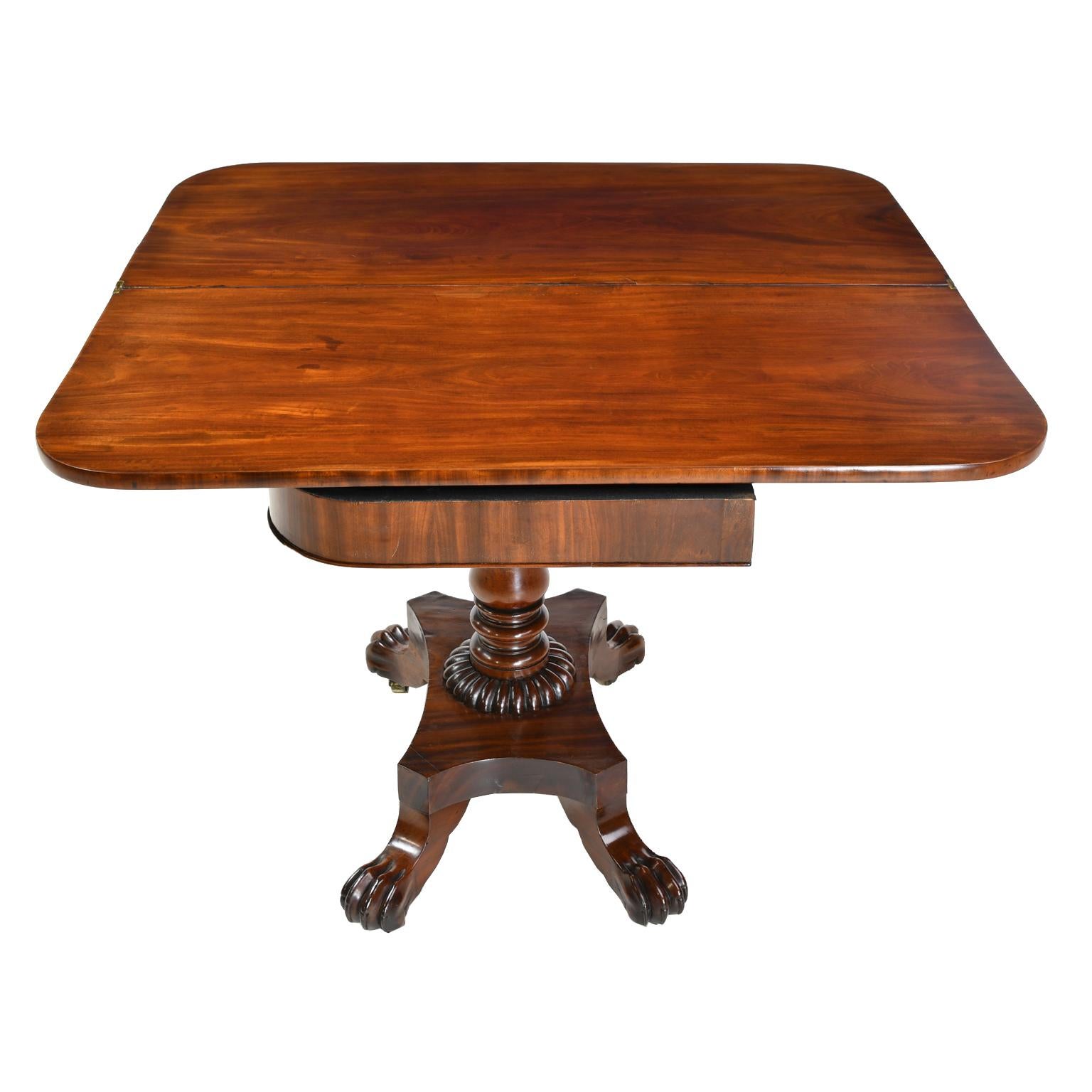 Antique American Empire Game/Card Table in West Indies Mahogany, circa 1830 For Sale 2