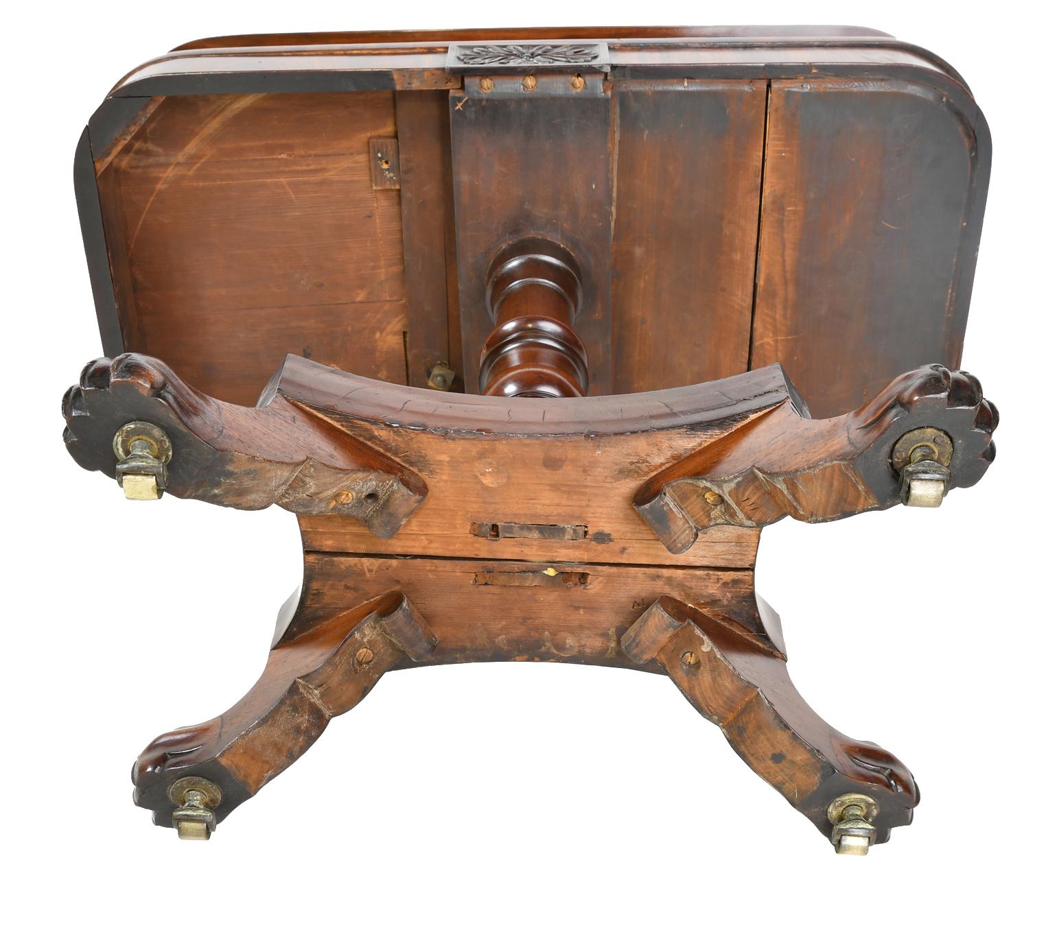 Antique American Empire Game/Card Table in West Indies Mahogany, circa 1830 For Sale 8