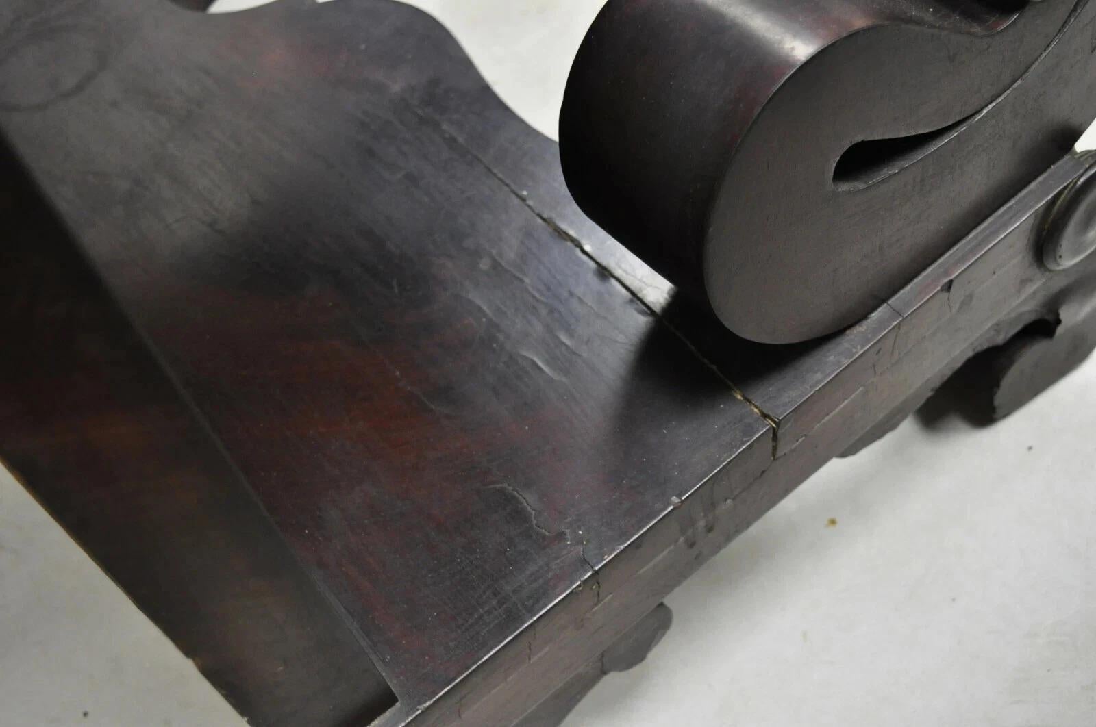 Antigua mesa consola de caoba verde del Imperio Americano con tapa de mármol en venta 2