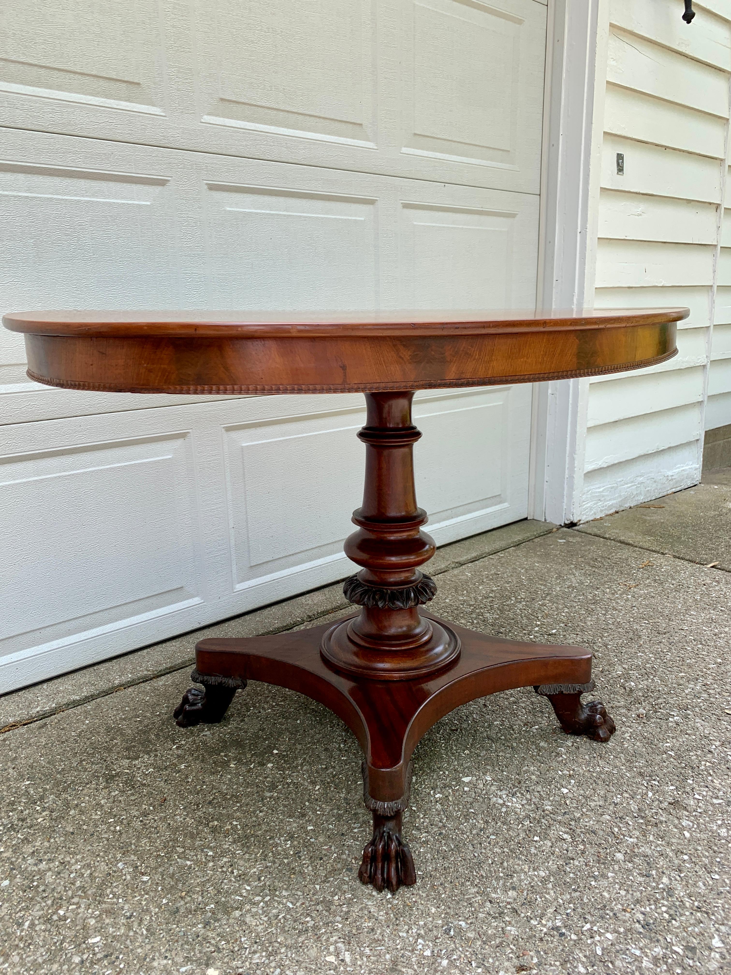 Antique American Empire Mahogany Paw Foot Pedestal Center Table For Sale 2