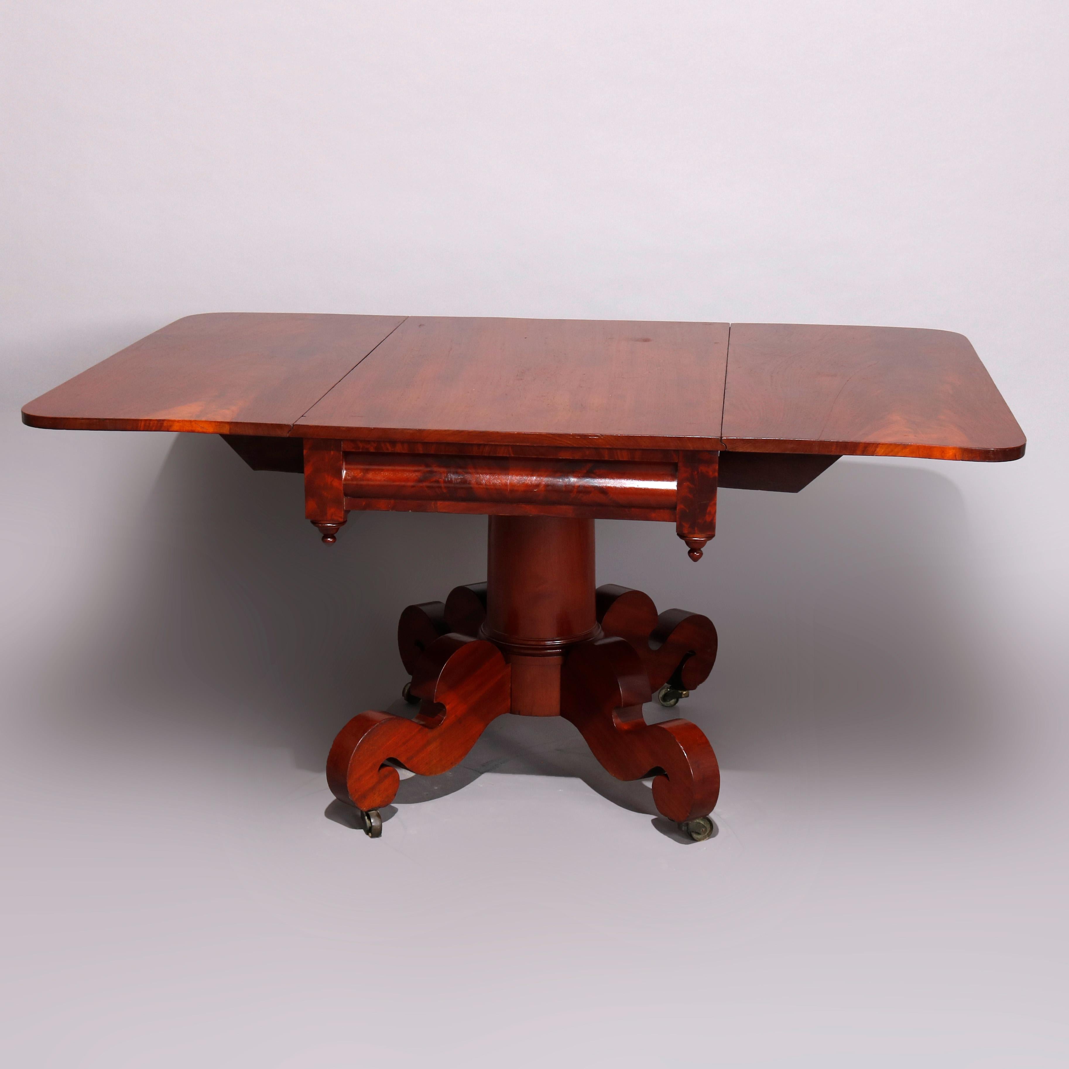 Antiker amerikanischer Empire Meek's School-Mahagoni-Tisch aus der Zeit um 1840 (Amerikanischer Imperialismus) im Angebot
