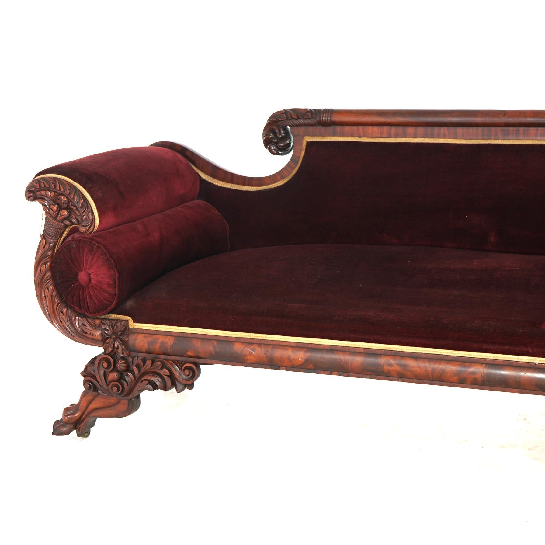 Antique American Empire Neoclassical Greco Flame Mahogany Sofa c1840 In Good Condition In Big Flats, NY