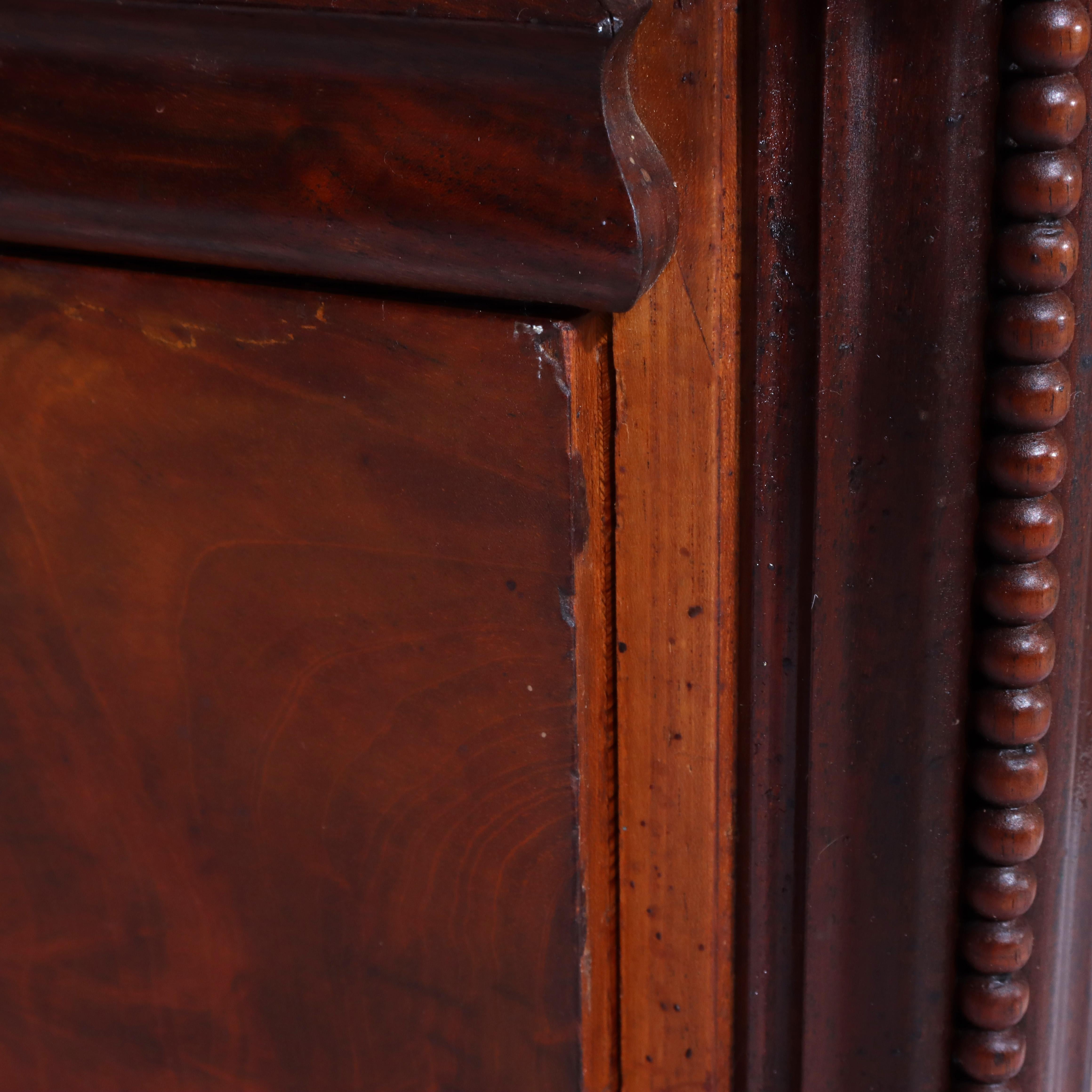Ancien bureau Empire néoclassique en acajou à abattant C1840 en vente 6