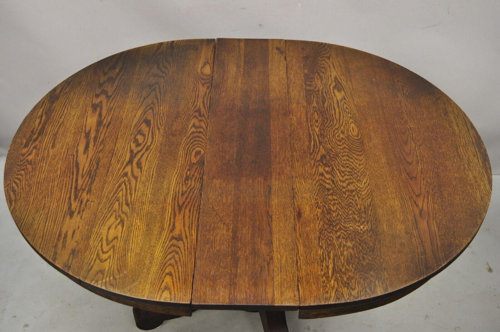 Antique American Empire Oak Wood Round Oak Pedestal Base Dining Table 2