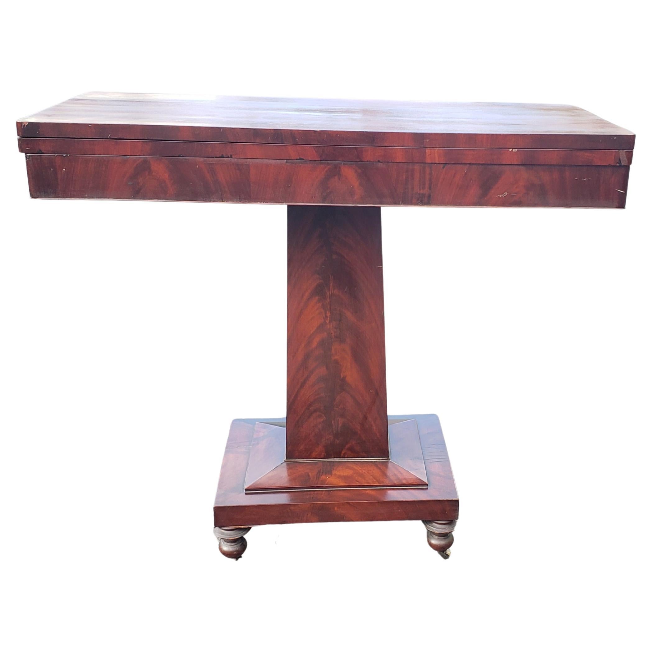 Antique American Empire Pedestal Console, Card / Games Table in Flame Mahogany For Sale 3
