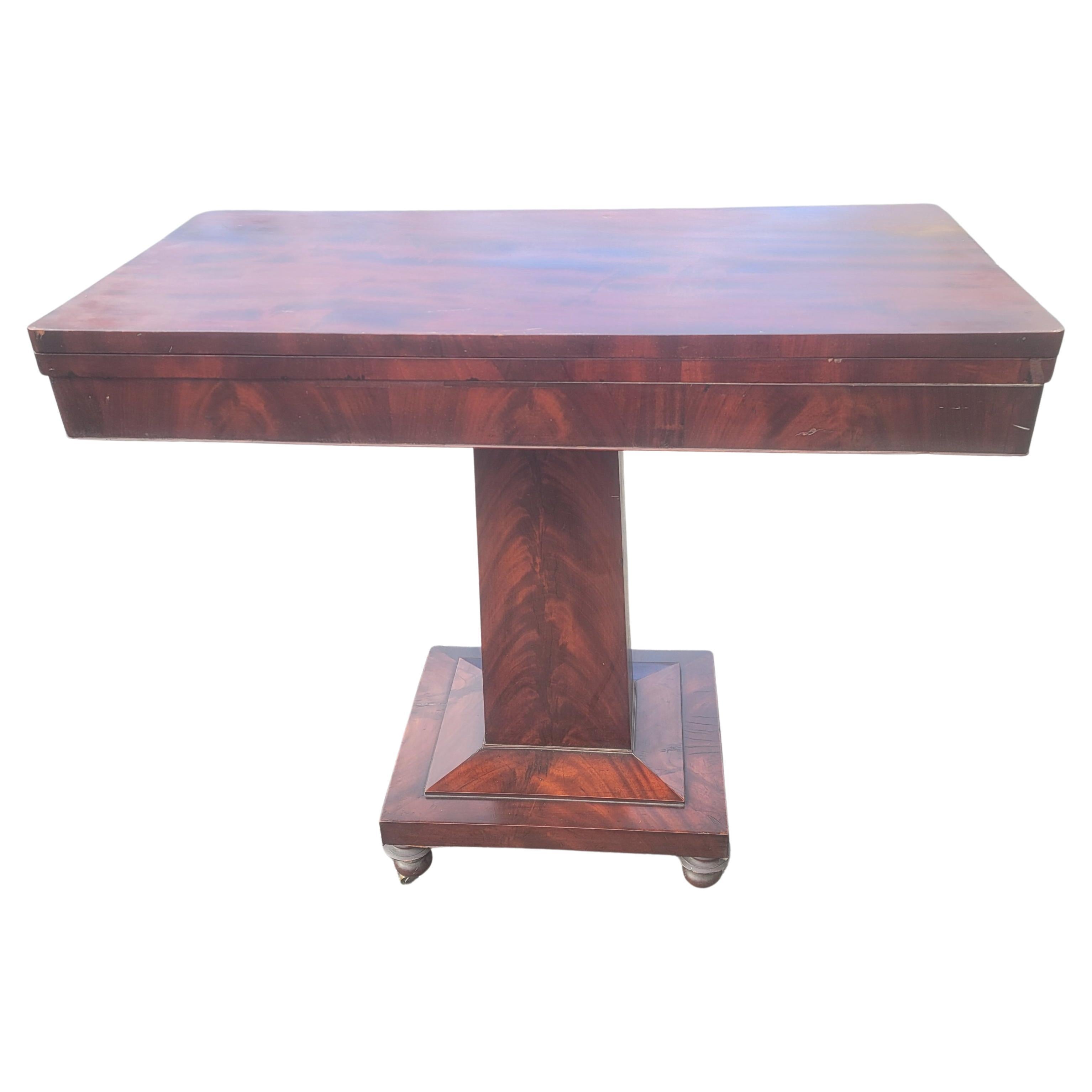 Antique American Empire Pedestal Console, Card / Games Table in Flame Mahogany For Sale 4
