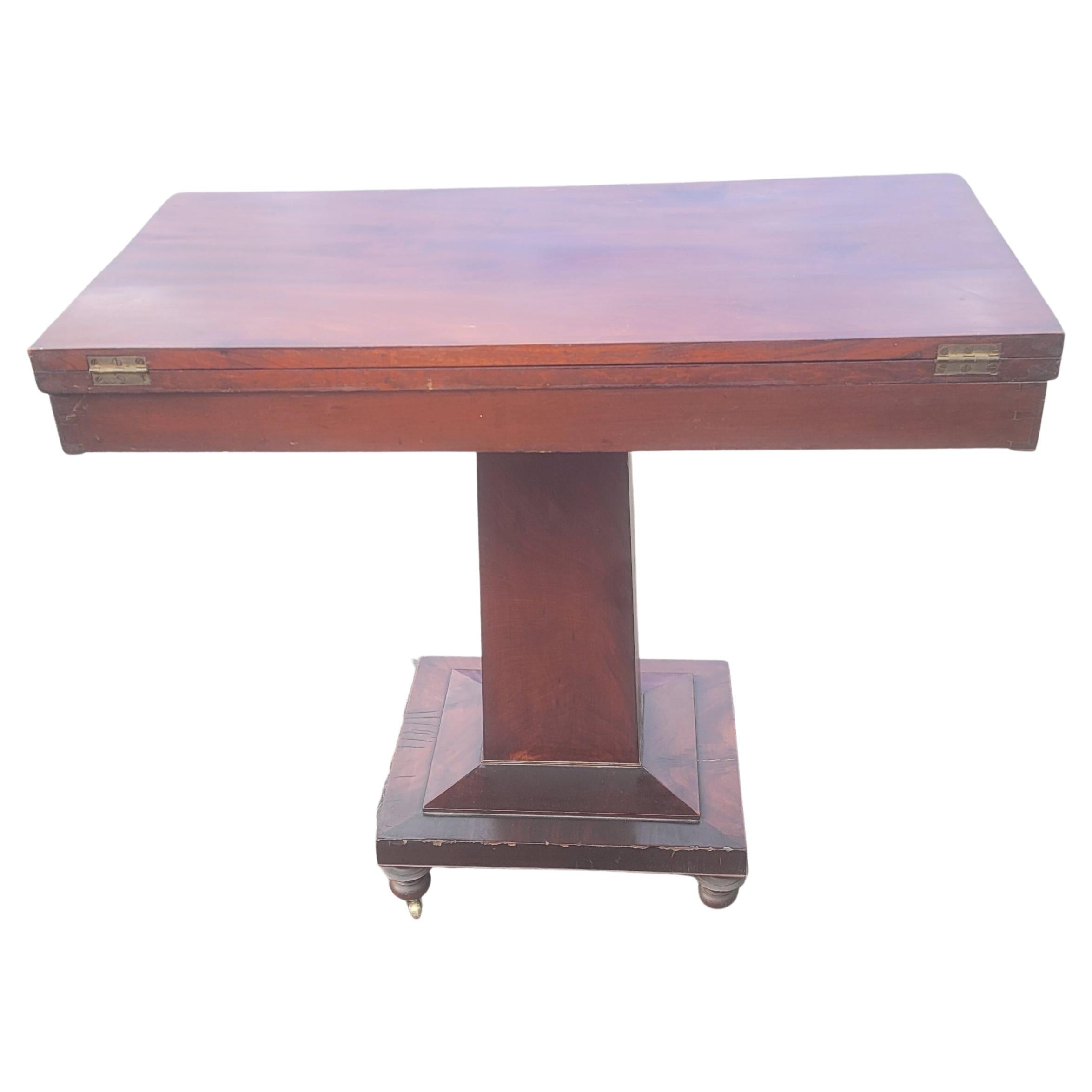 Antique American Empire Pedestal Console, Card / Games Table in Flame Mahogany In Good Condition For Sale In Germantown, MD
