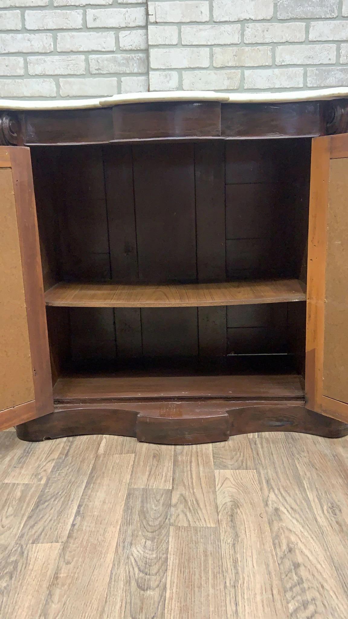 XIX secolo Antico mobile credenza Impero americano in palissandro e marmo in vendita