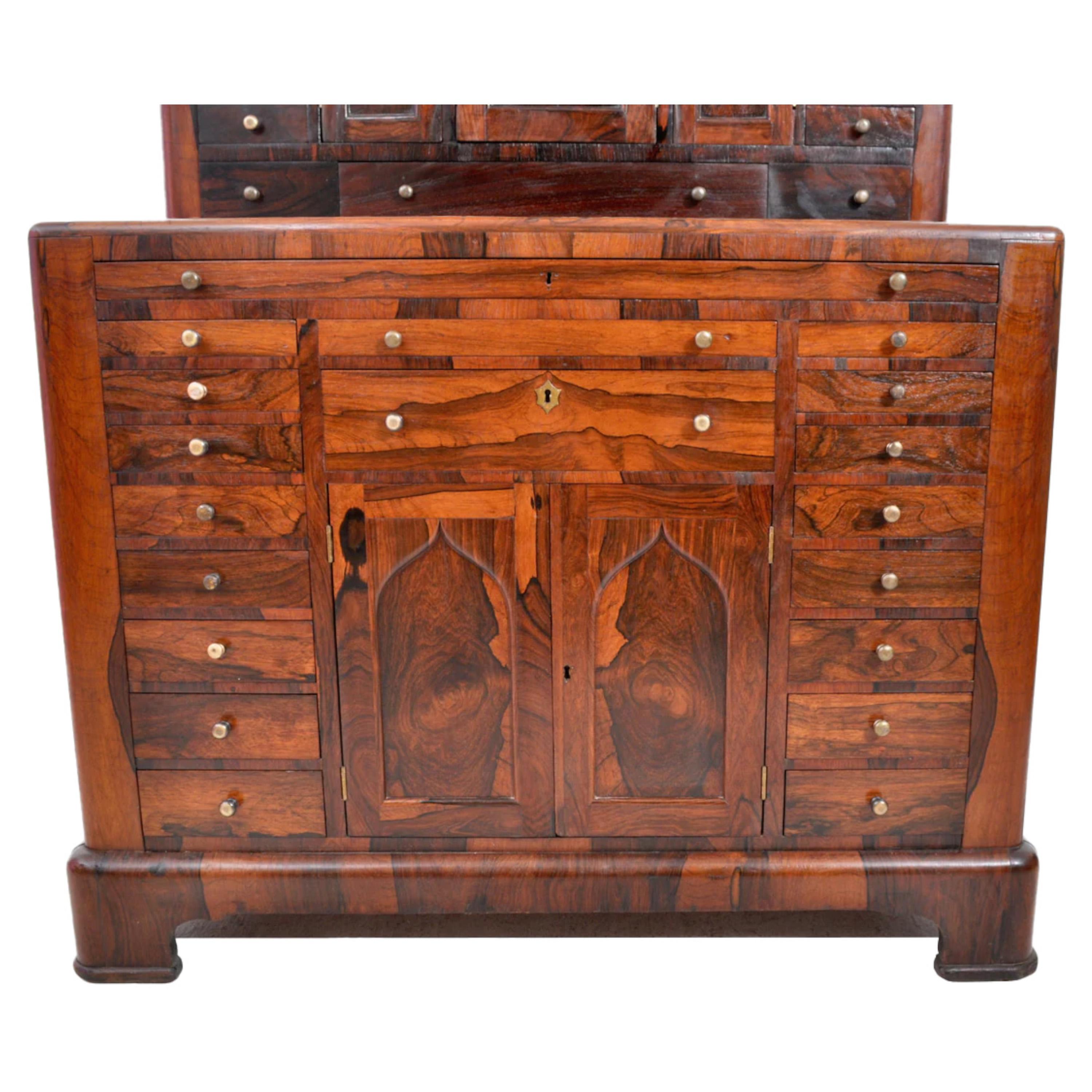 Antiguo Gabinete Dental / Médico de Palisandro Imperio Americano, circa 1820 en venta 1