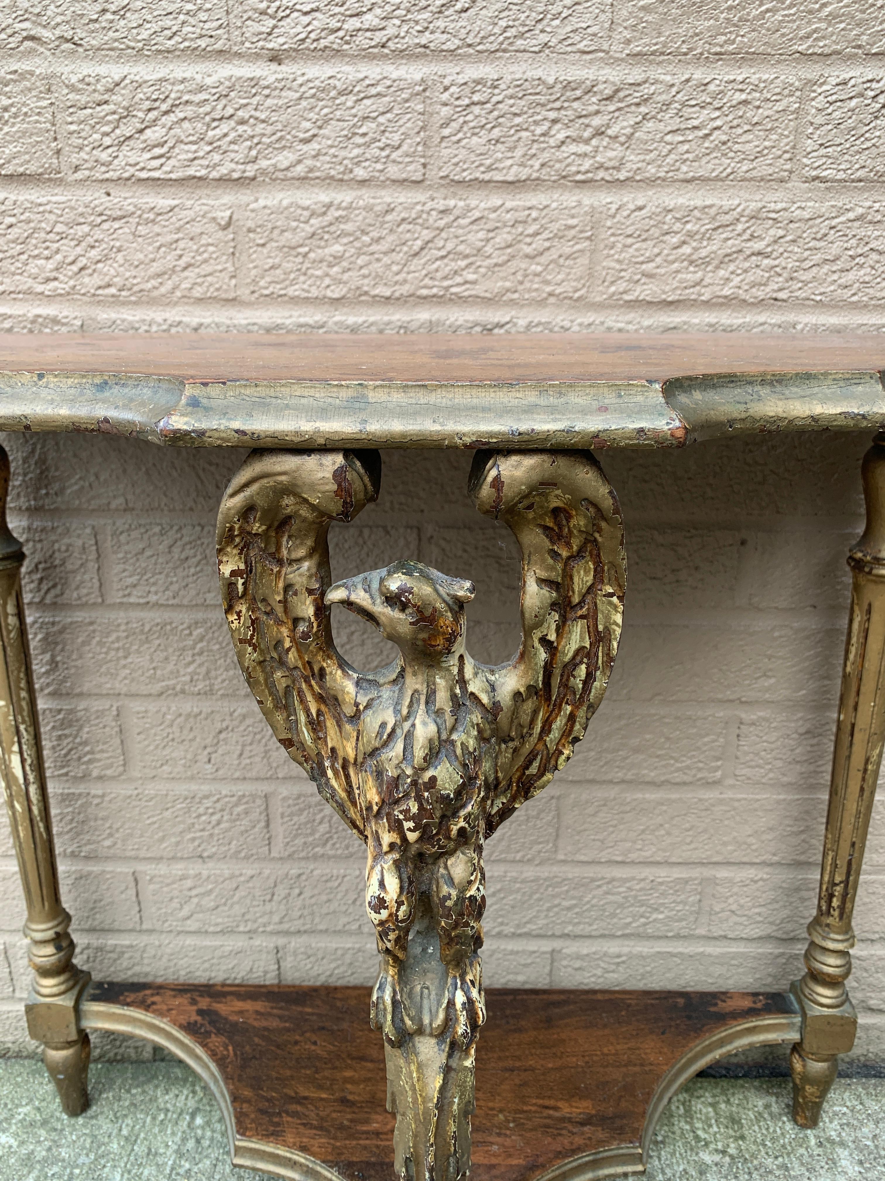 Antique American Federal Eagle Walnut Side Table, Mid 19th Century For Sale 6