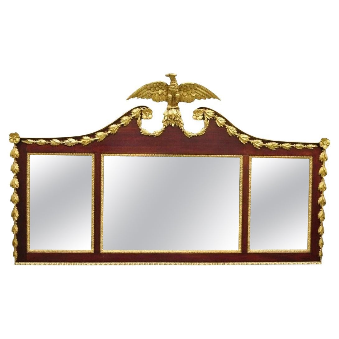 Antique American Federal Gilt Carved Overmantle Triple Mirror with Gold Eagle en venta