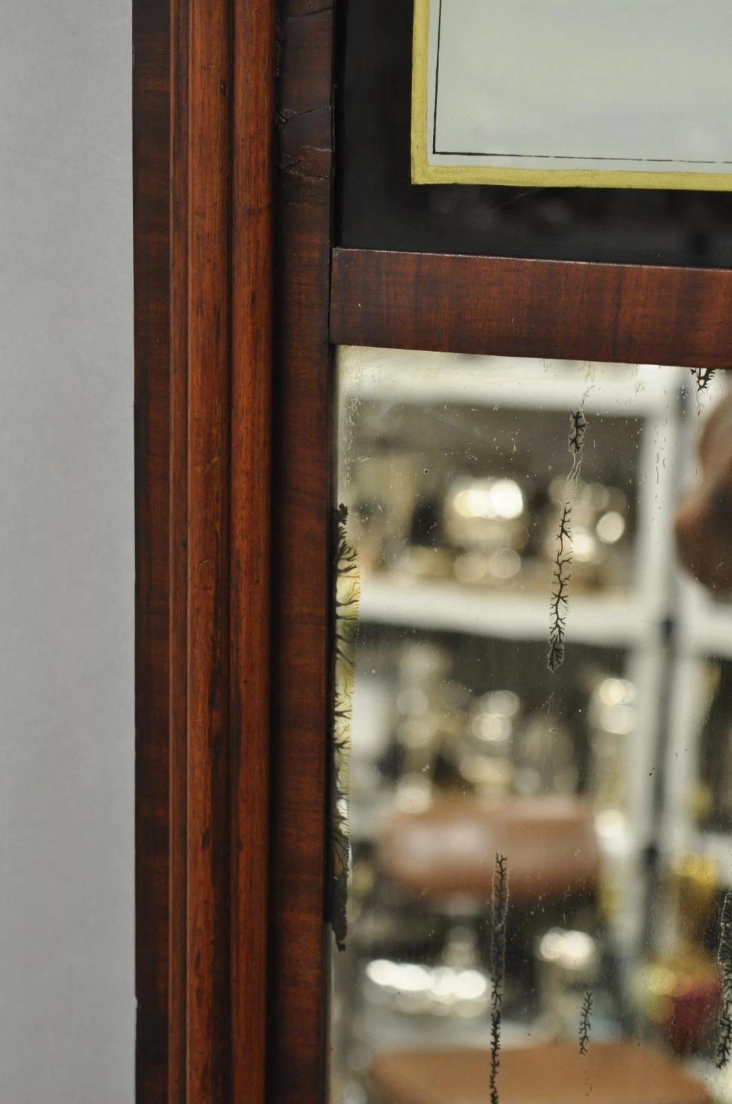 Antique Mirror americano Feder in mogano dipinto a rovescio con l'aquila Trumeau in vendita 3