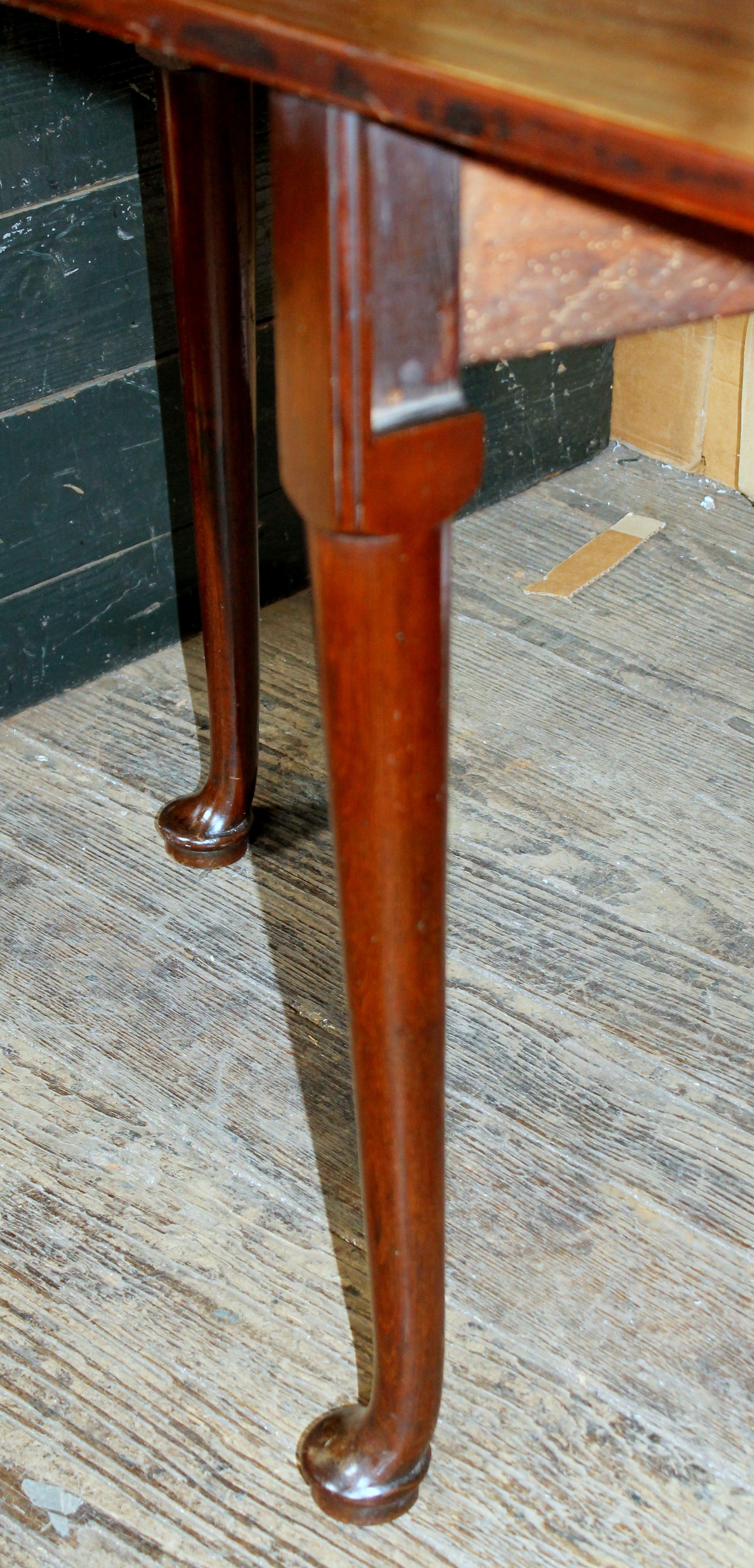 Antique American Federal Period Solid Mahogany Queen Anne Style Drop-Leaf Table 5