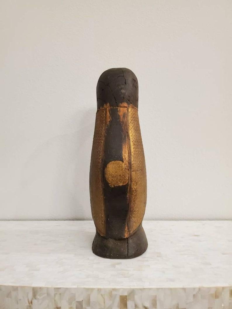 Antique American Folk Art Carved Wooden Penguin Sculpture In Good Condition In Forney, TX