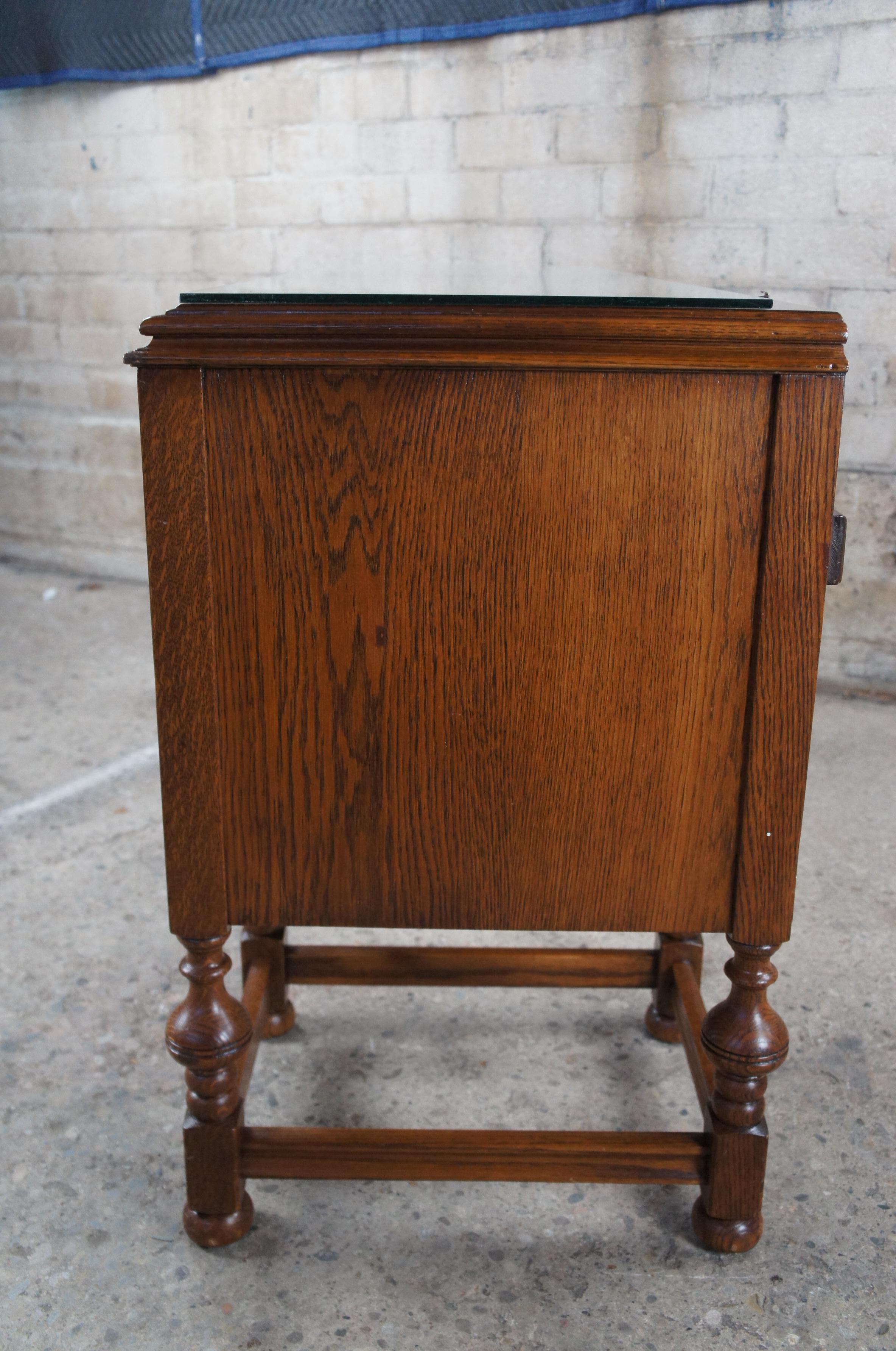Antique American Furniture Gothic Carved Oak Vanity Desk Dressing Table & Mirror 7