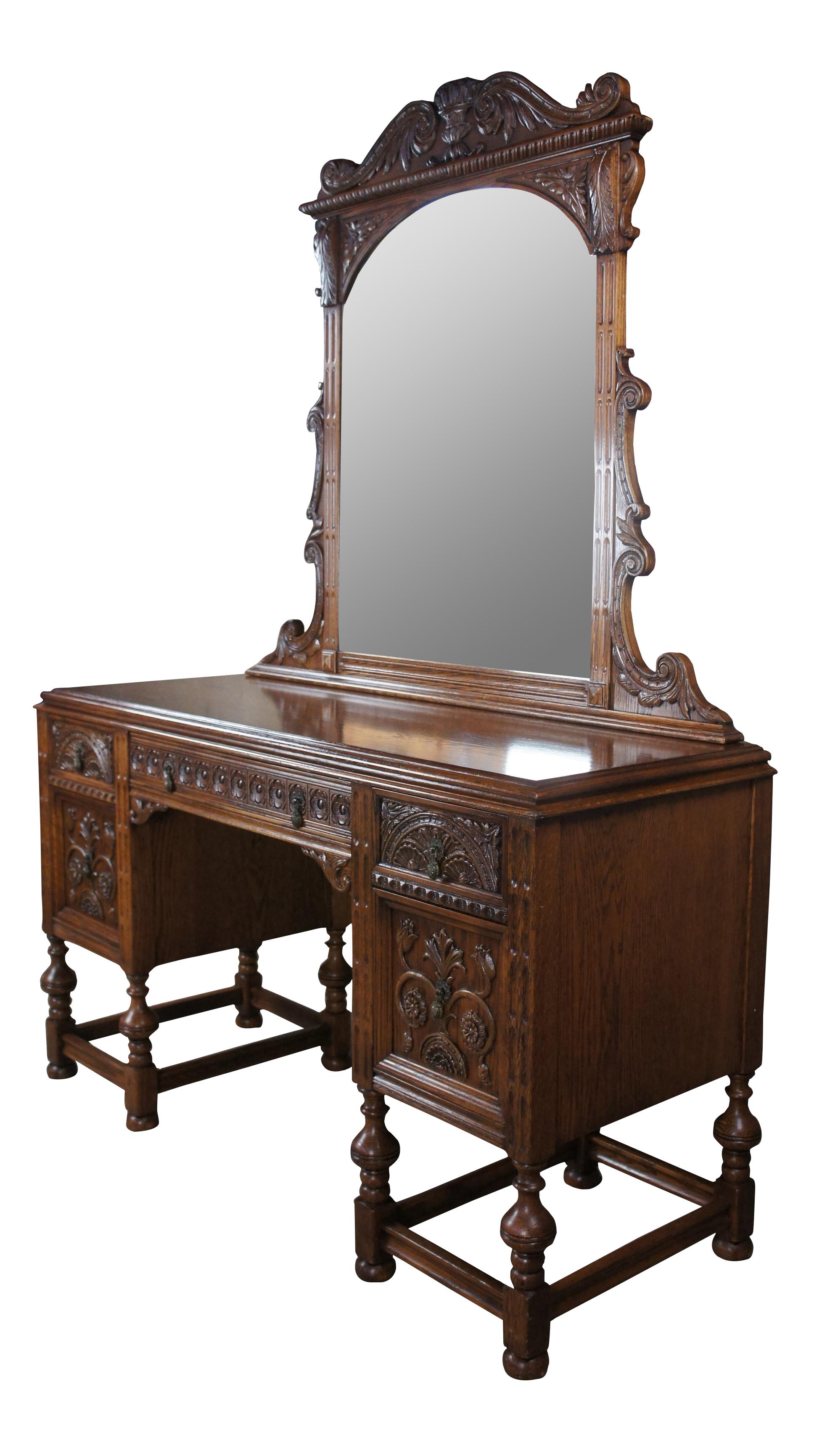 Antique American Furniture Gothic Carved Oak Vanity Desk Dressing Table & Mirror In Good Condition In Dayton, OH