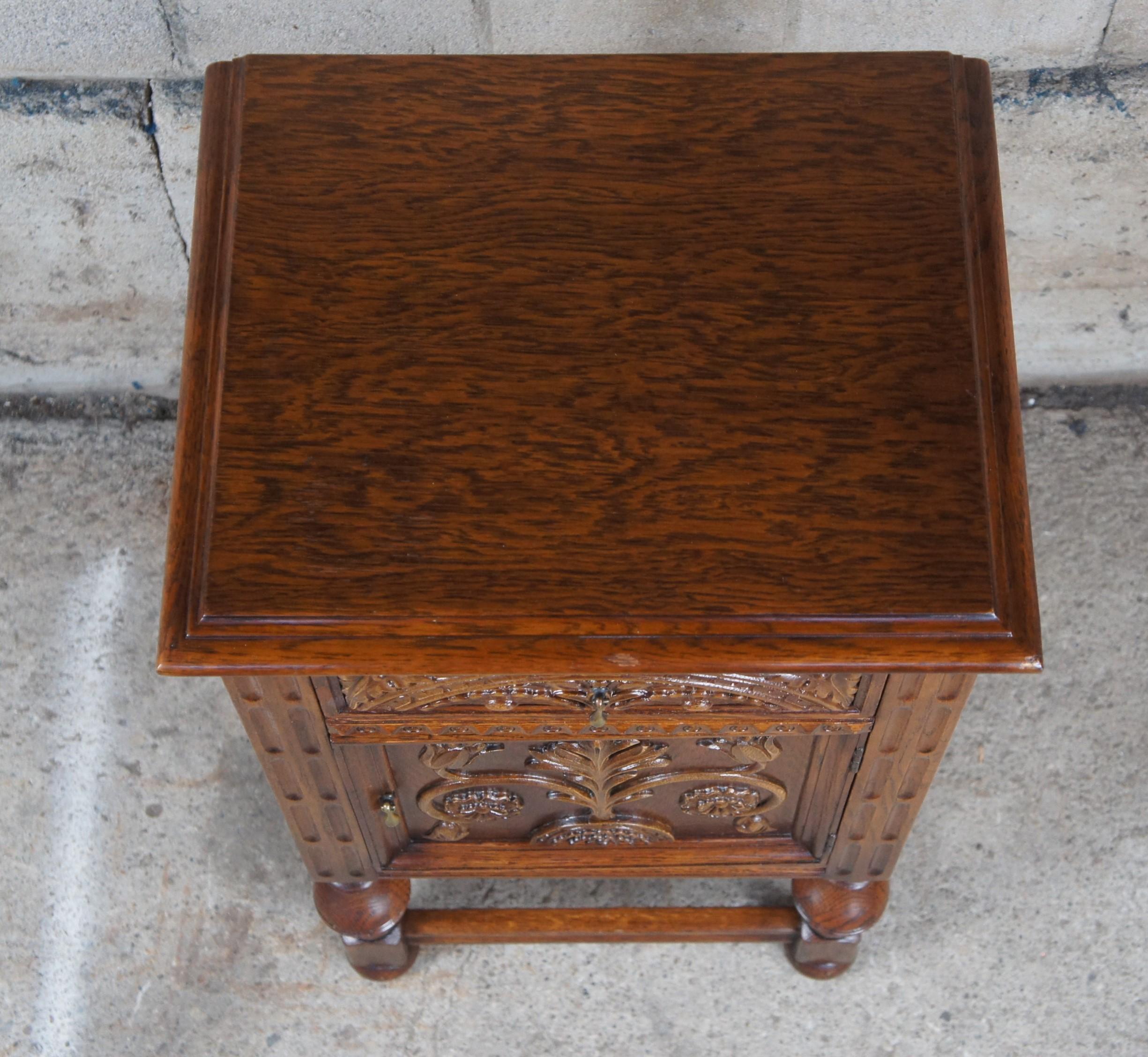 Antique American Furniture Gothic Oak Nightstand Bedside Table Pedestal Cabinet In Good Condition In Dayton, OH