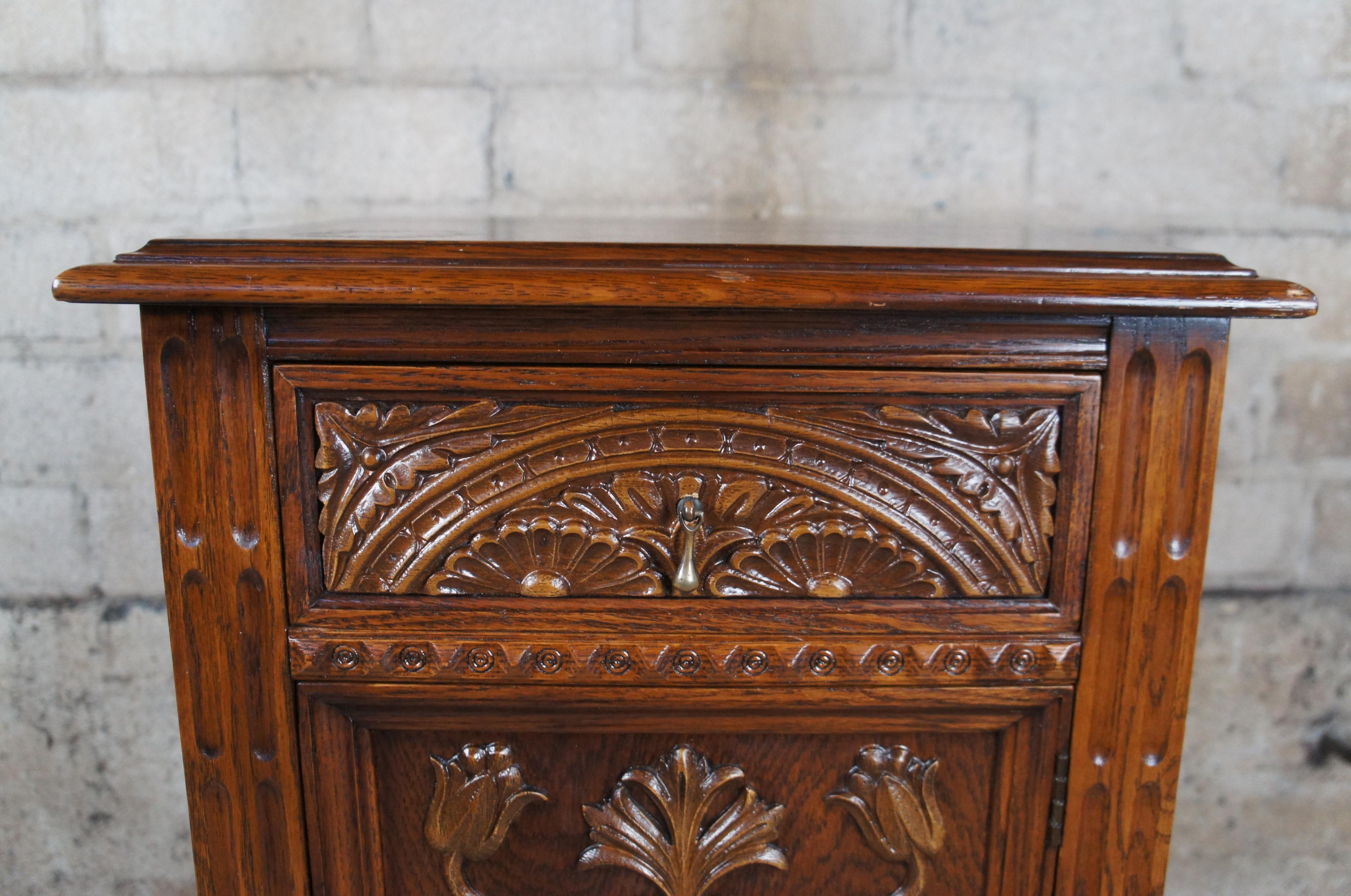 Antique American Furniture Gothic Oak Nightstand Bedside Table Pedestal Cabinet 1