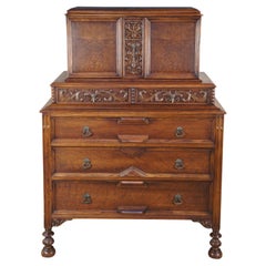 Meuble américain ancien Gothic Revival Chêne Tallboy Dresser Chest of Drawers