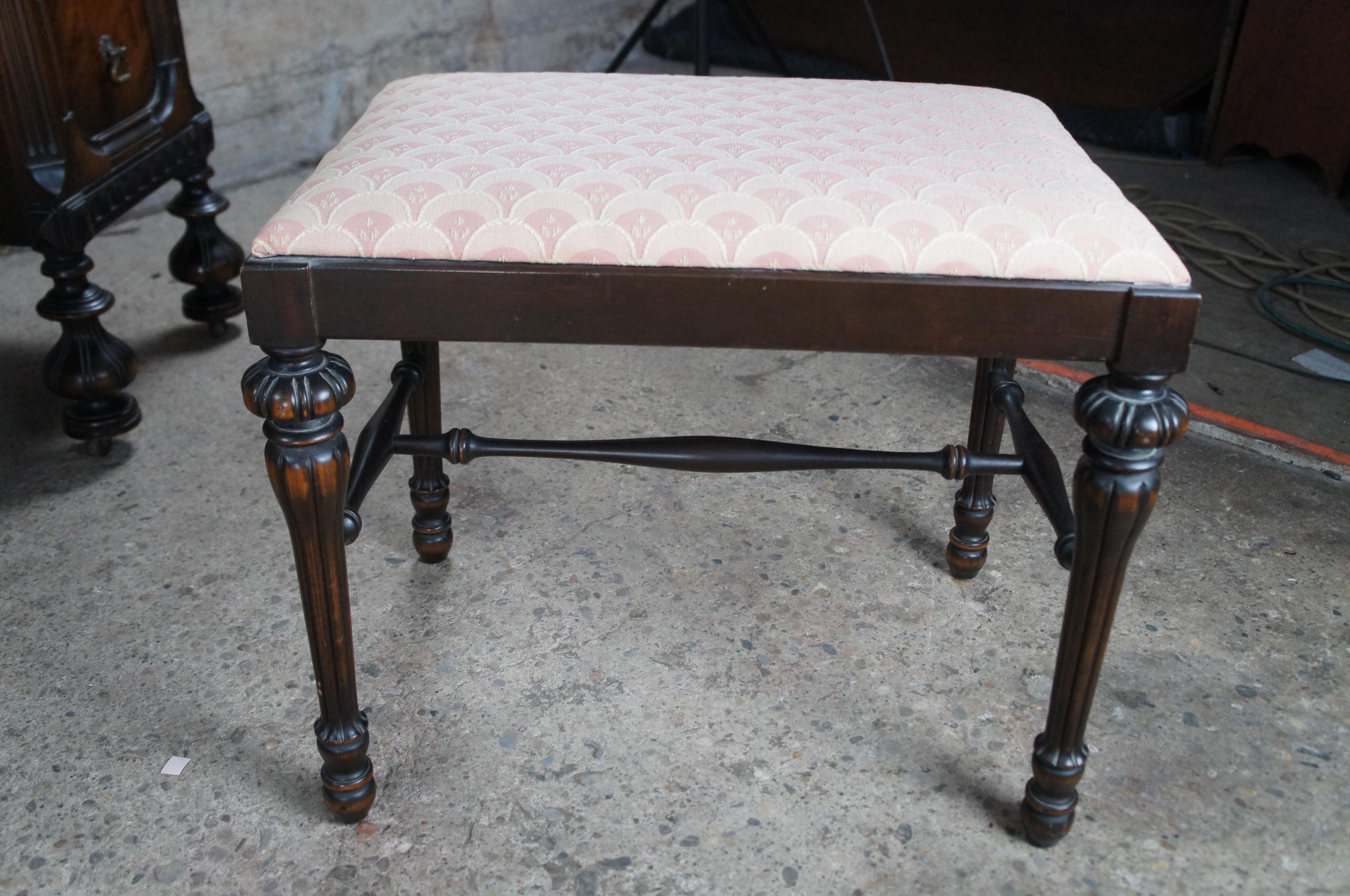 Antique American Furniture Jacobean Gothic Walnut Vanity Dressing Table & Bench 7
