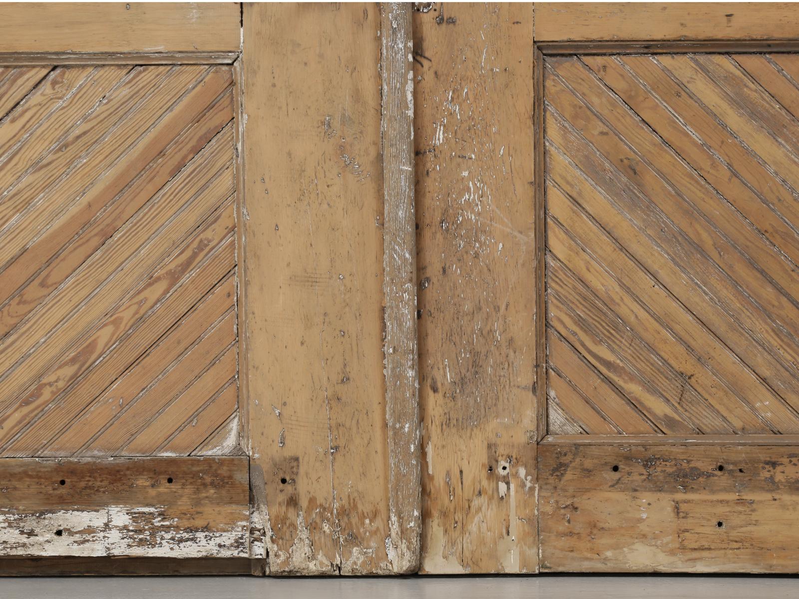 Antique American Garage or Barn Doors, circa 1890s In Distressed Condition In Chicago, IL
