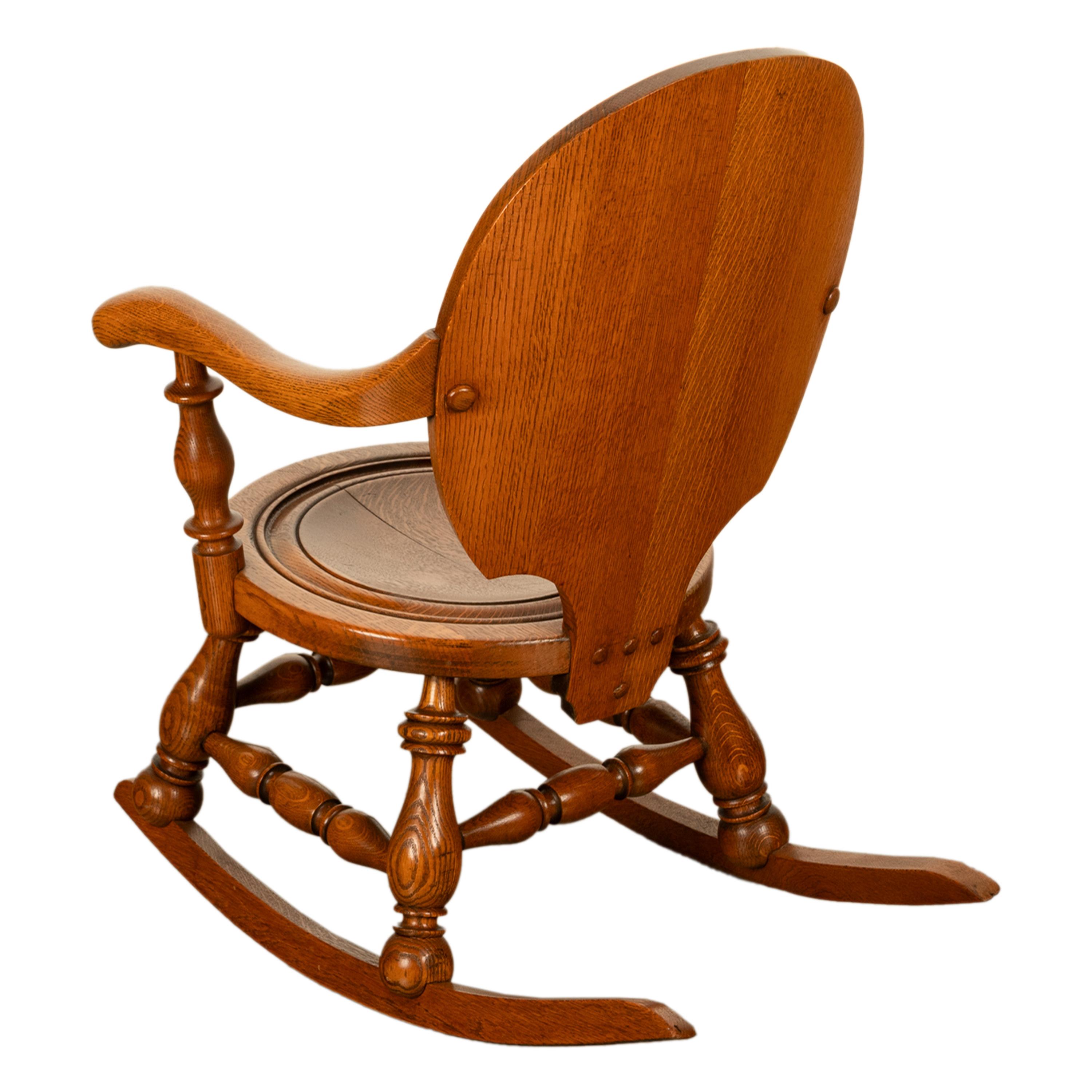 Antique American George Arndt Arts Crafts Oak Ben Franklin Rocking Chair NY 1900 1