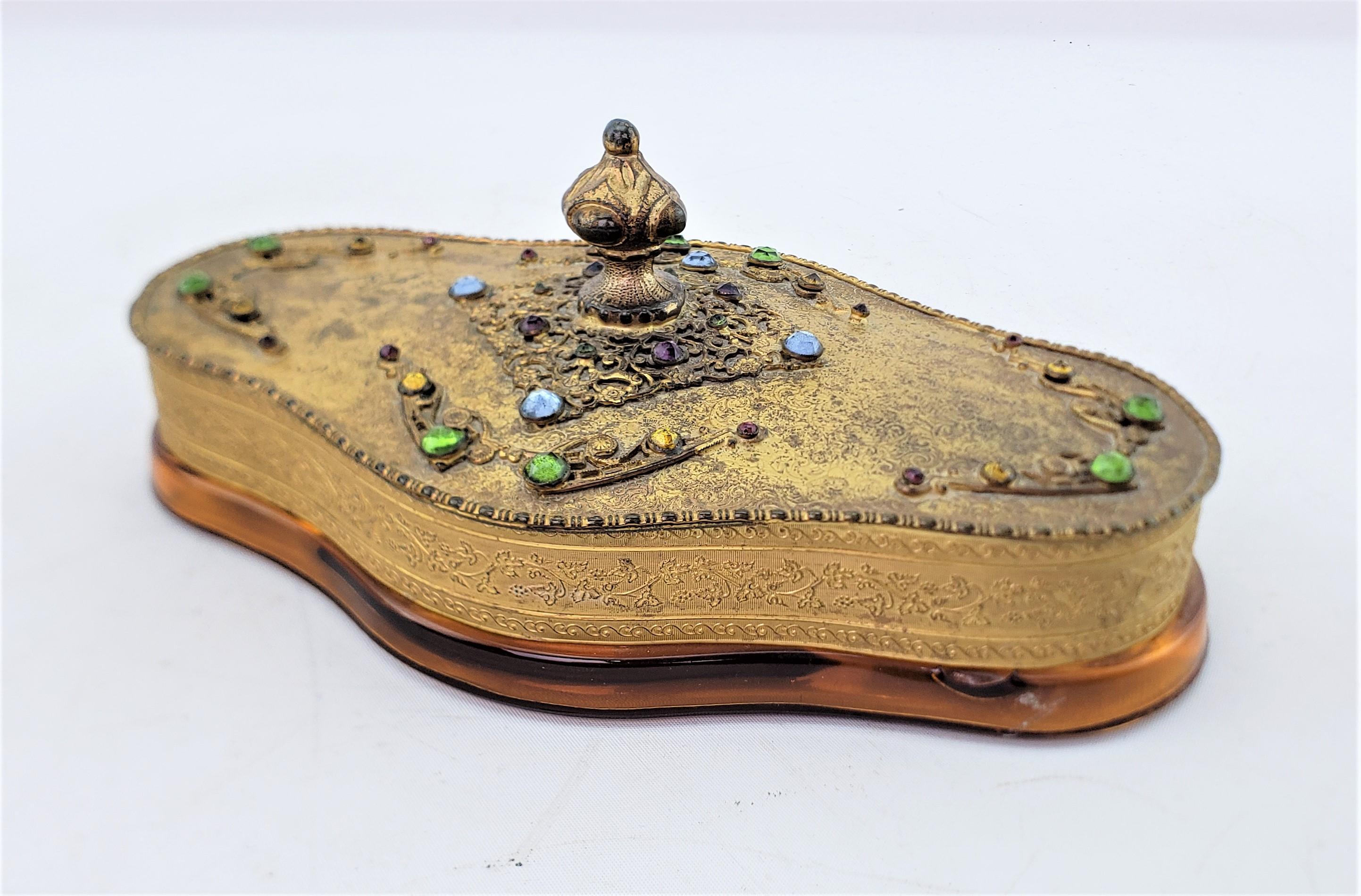 Anglo-Indian Antique American Gilt & Inset Glass Decorative Dresser Box or Vide Poche For Sale