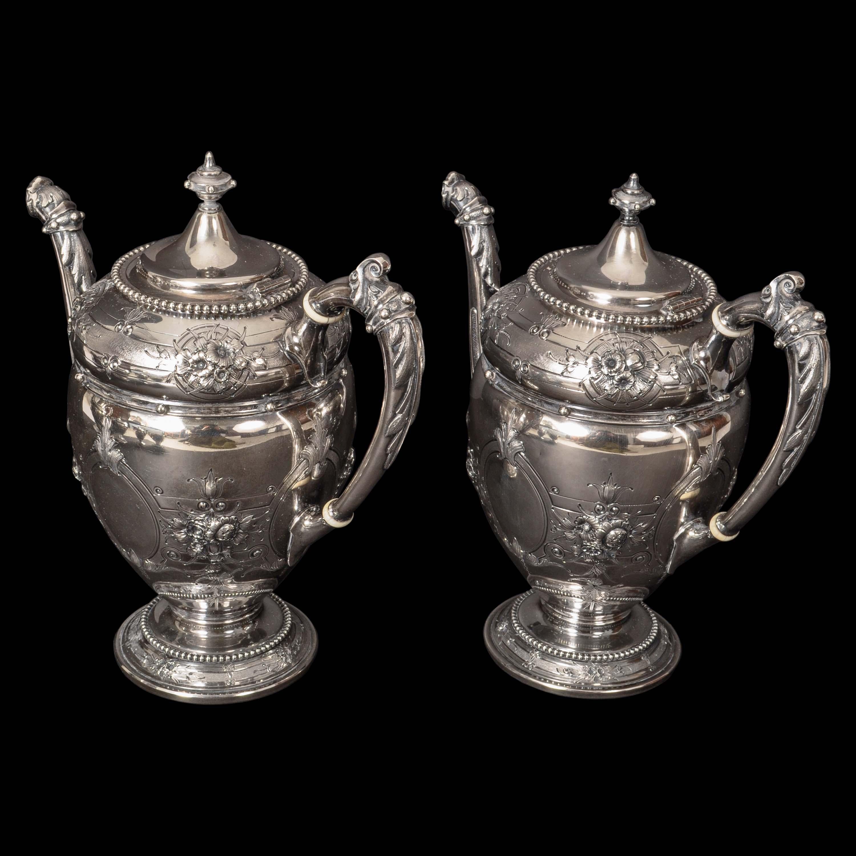 Antique American Gorham Coin Silver Mary Todd Lincoln Tea & Coffee Service, 1861 In Good Condition For Sale In Portland, OR