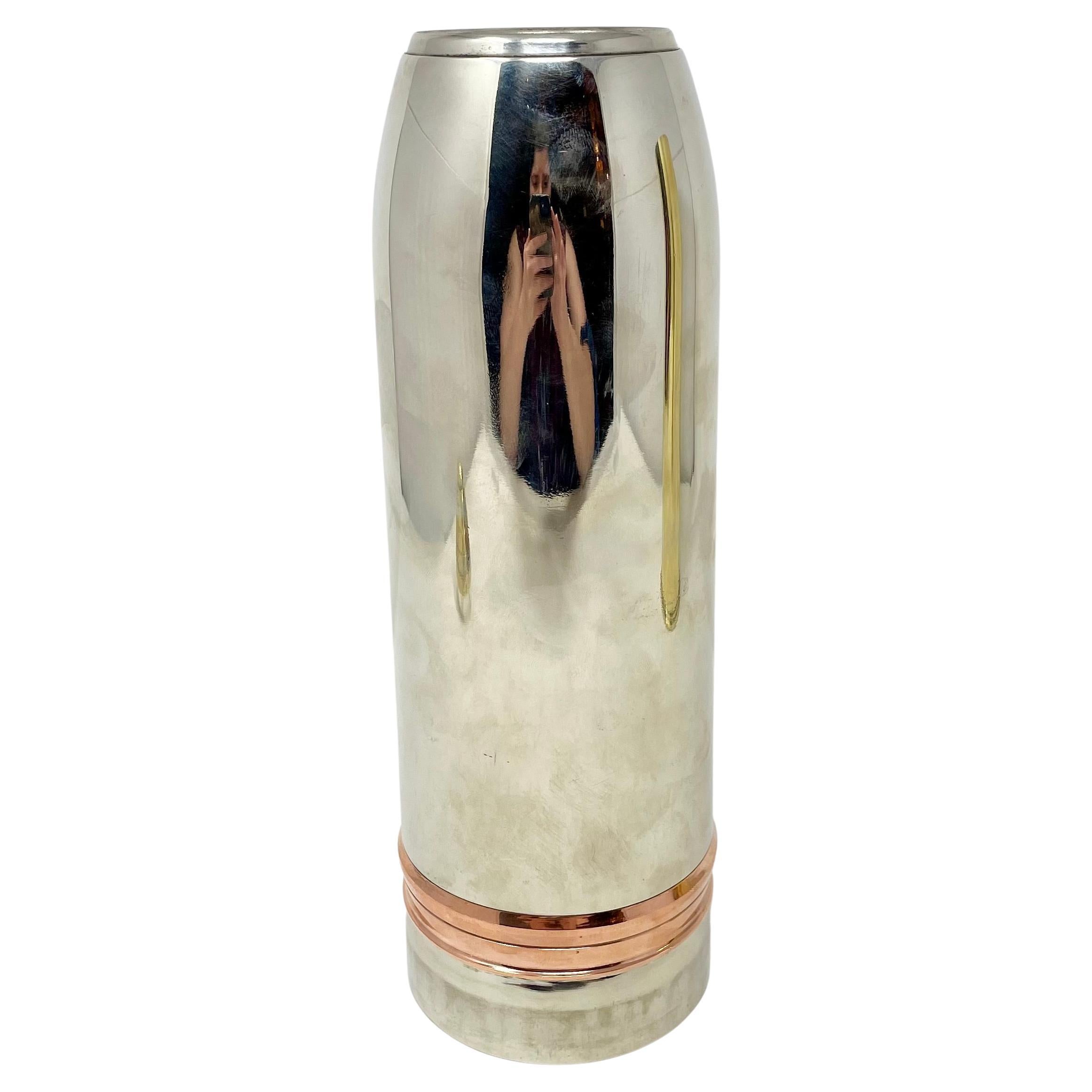 Antigua coctelera de proyectiles de artillería Gorham americana plateada, circa 1918 en venta 2
