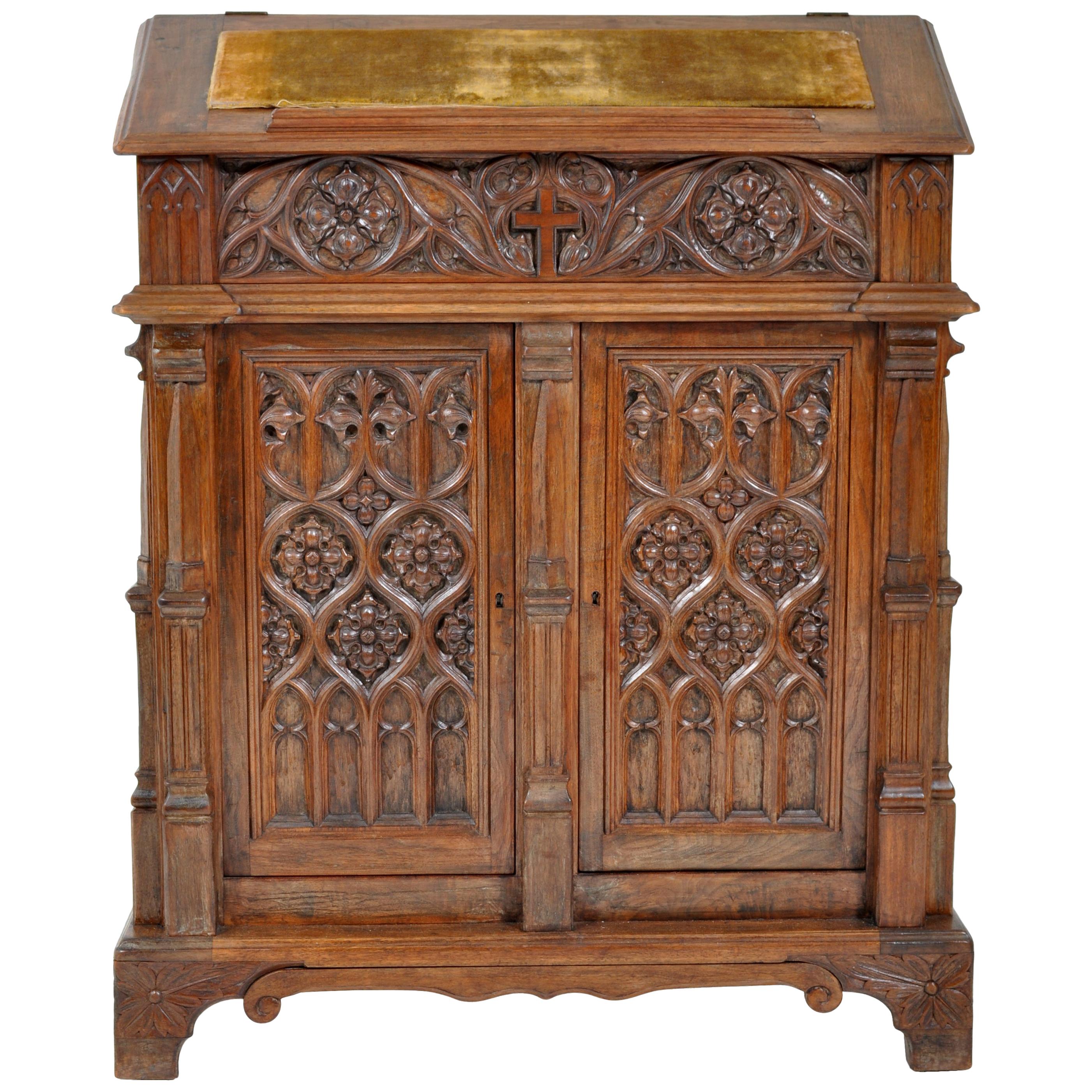 Antique American Gothic Revival Carved Oak Lectern/Cabinet/Desk, circa 1860