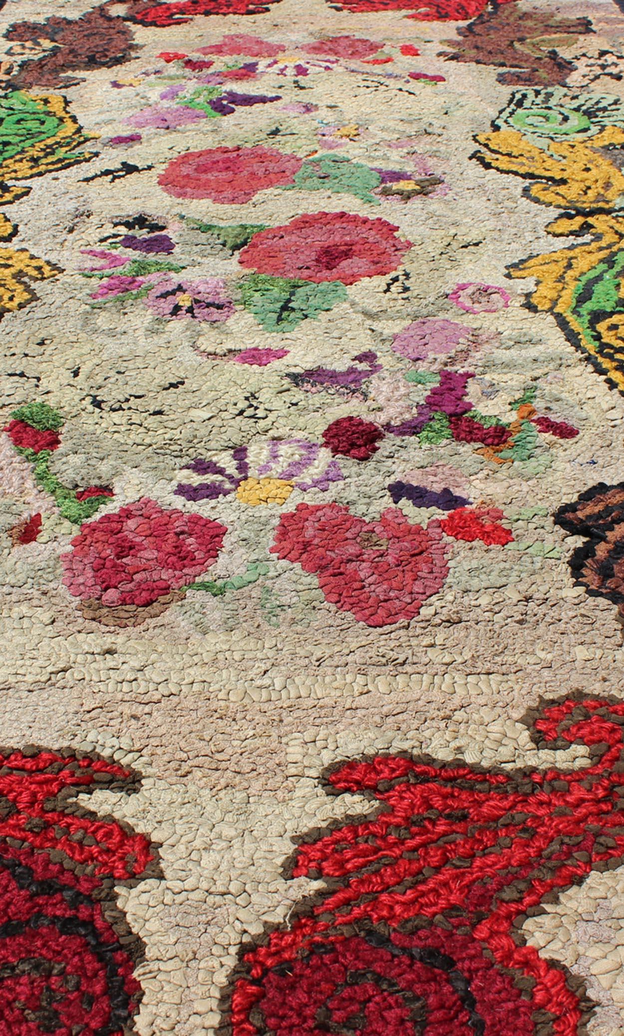 Cotton Antique American Hooked Floral Rug with Beautiful Colors Red, Green, Yellow For Sale