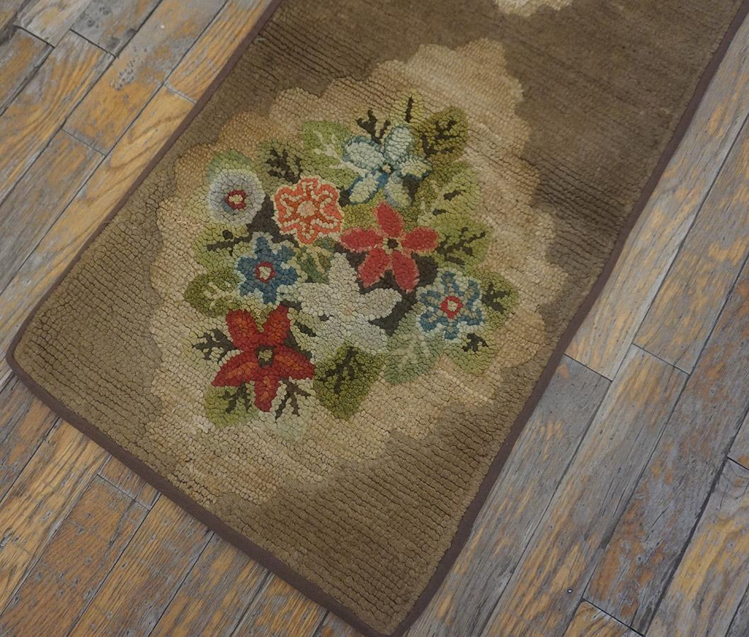 Hand-Woven 1930s American Hooked Rug ( 1'6