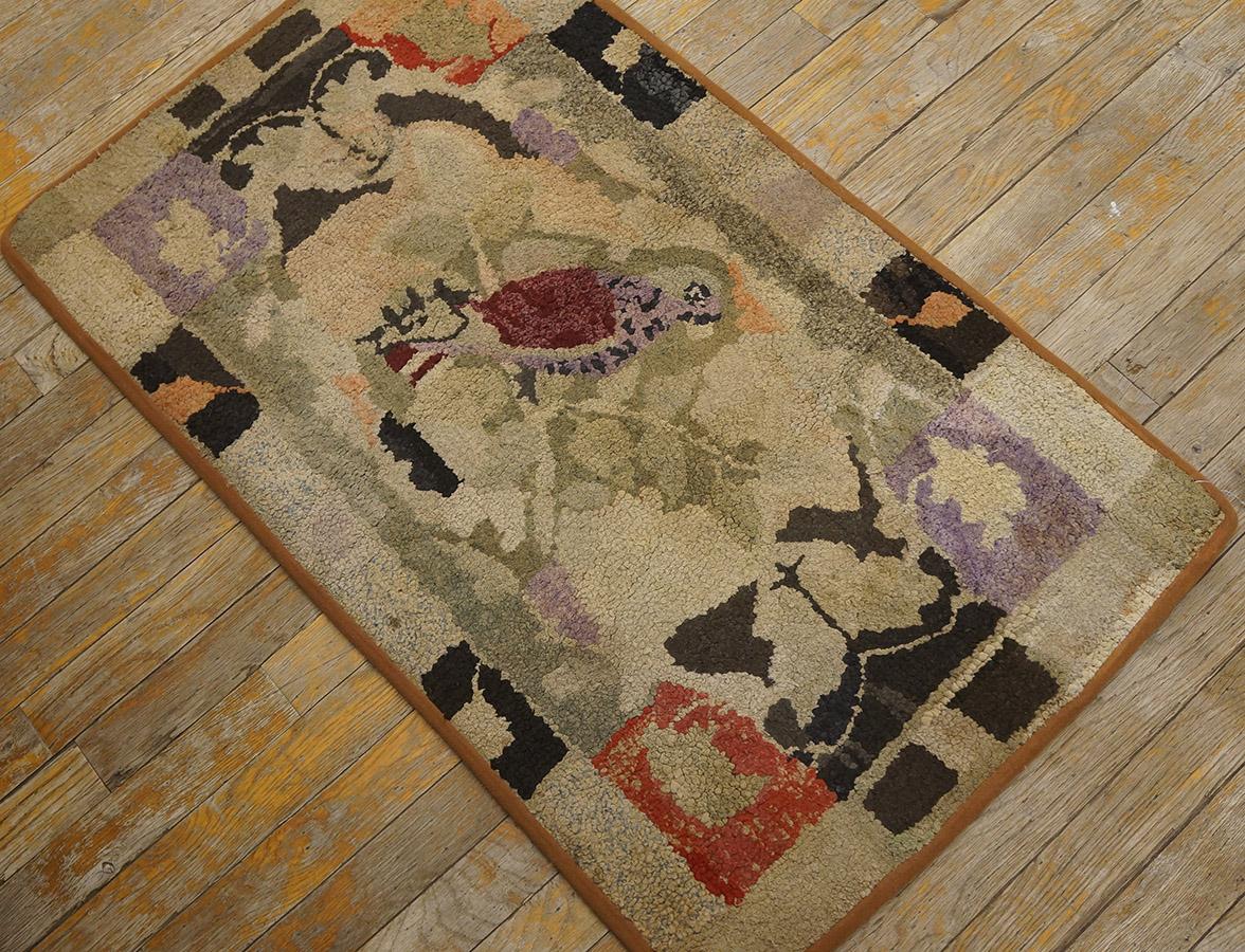 Hand-Woven Early 20th Century American Hooked Rug ( 2' x 3'4'' - 61 x 101 ) For Sale