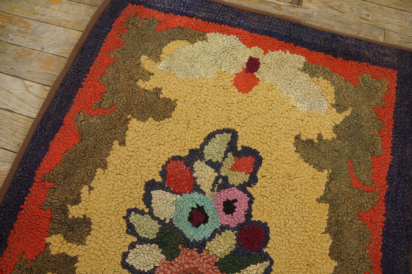 Antique American Hooked Rug 2' 3'' x4' 5'' For Sale 1